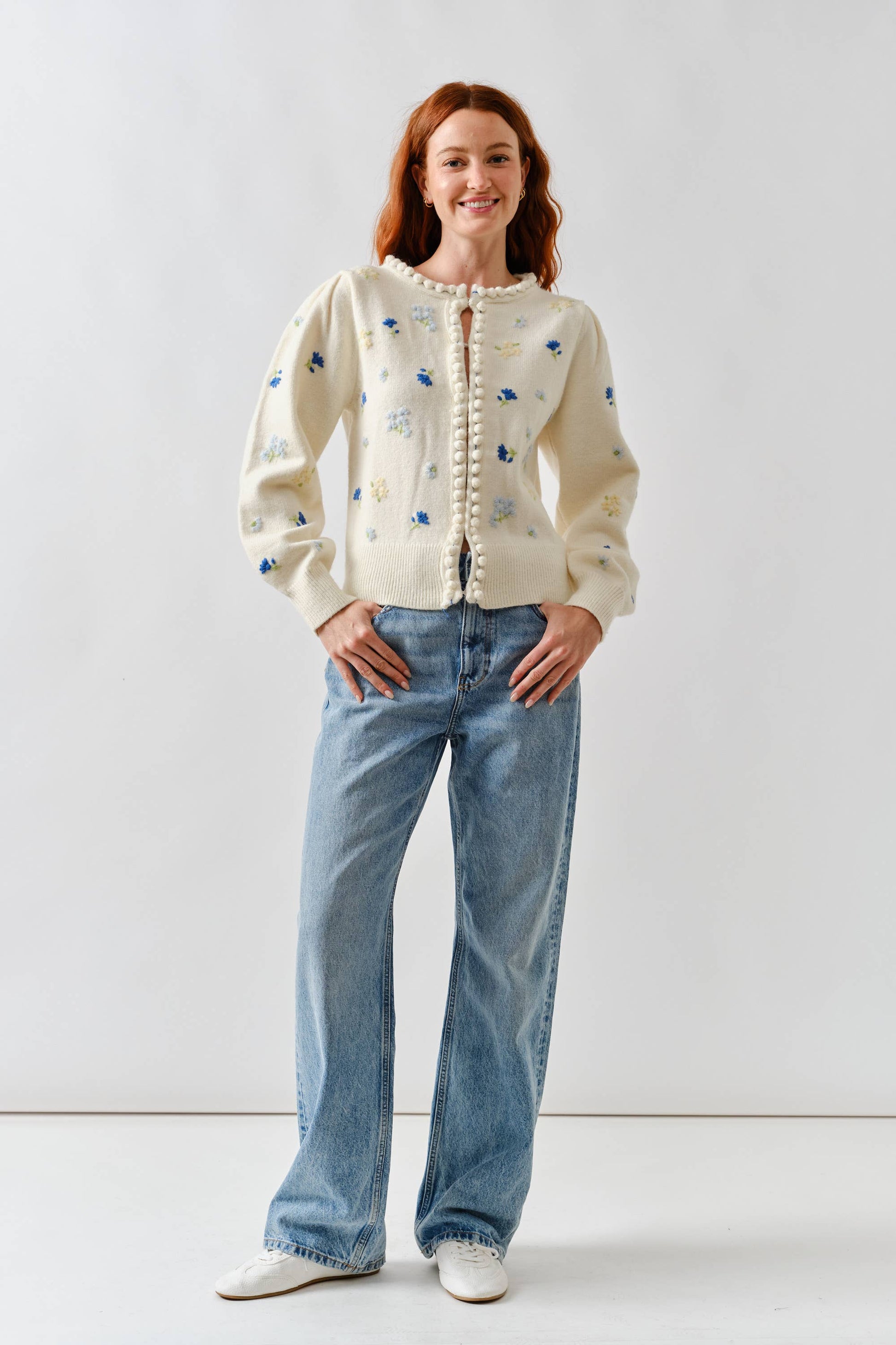 FLOWER EMBROIDERED CARDIGAN W/POMPOM EDGE