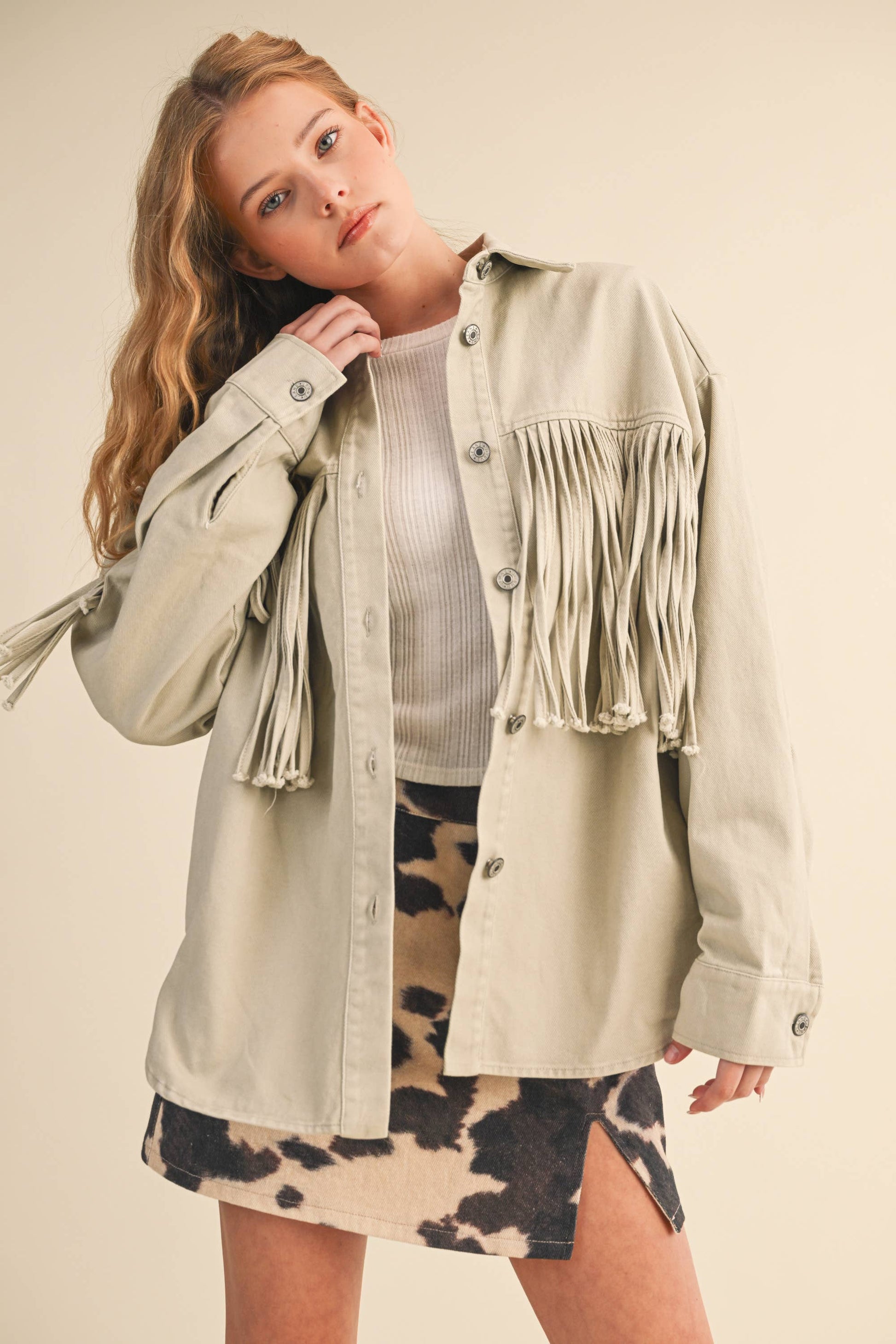 FRINGE DENIM BUTTON DOWN JACKET