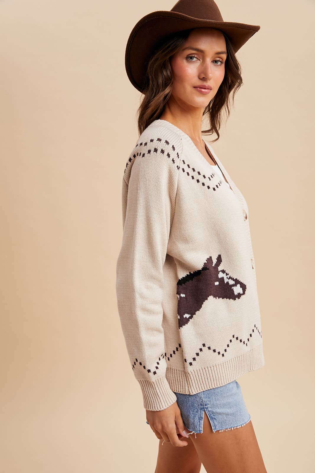 CHUNKY KNITTED HORSE CARDIGAN