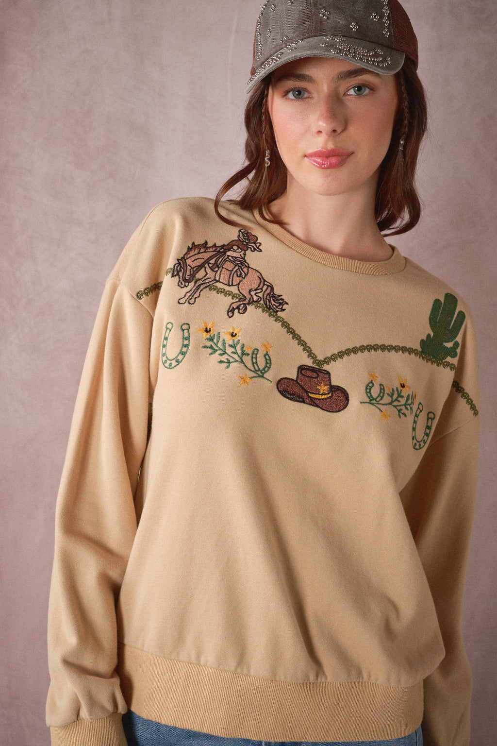 Western Embroidered Terry Pullover