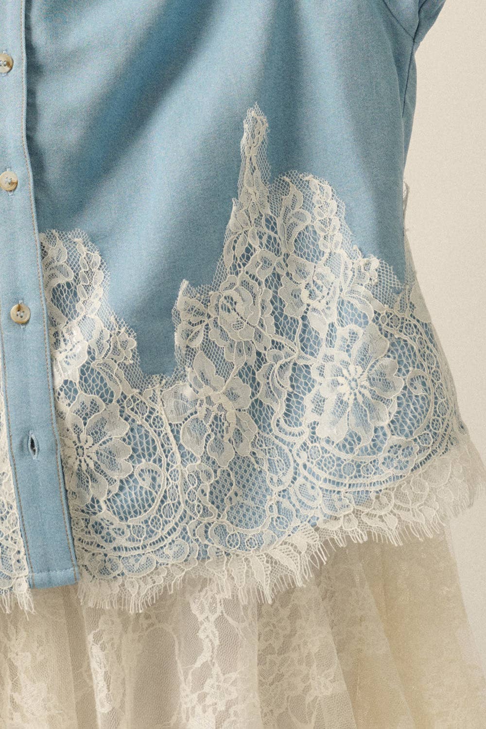 Tencel Lace Appliqué Loose-Fit Button-Up Shirt