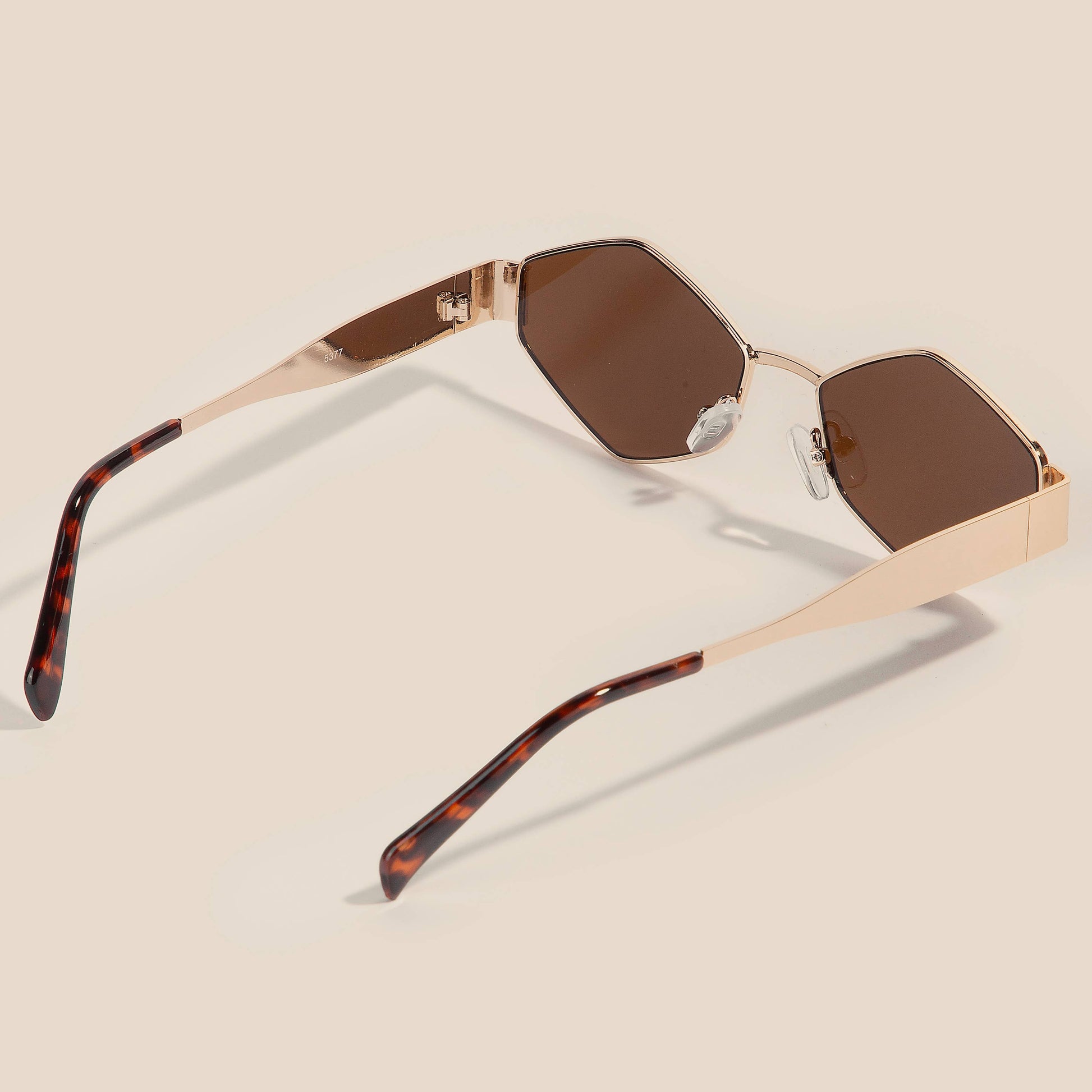 Metallic Frame Wide Hexagon Sunglasses Set