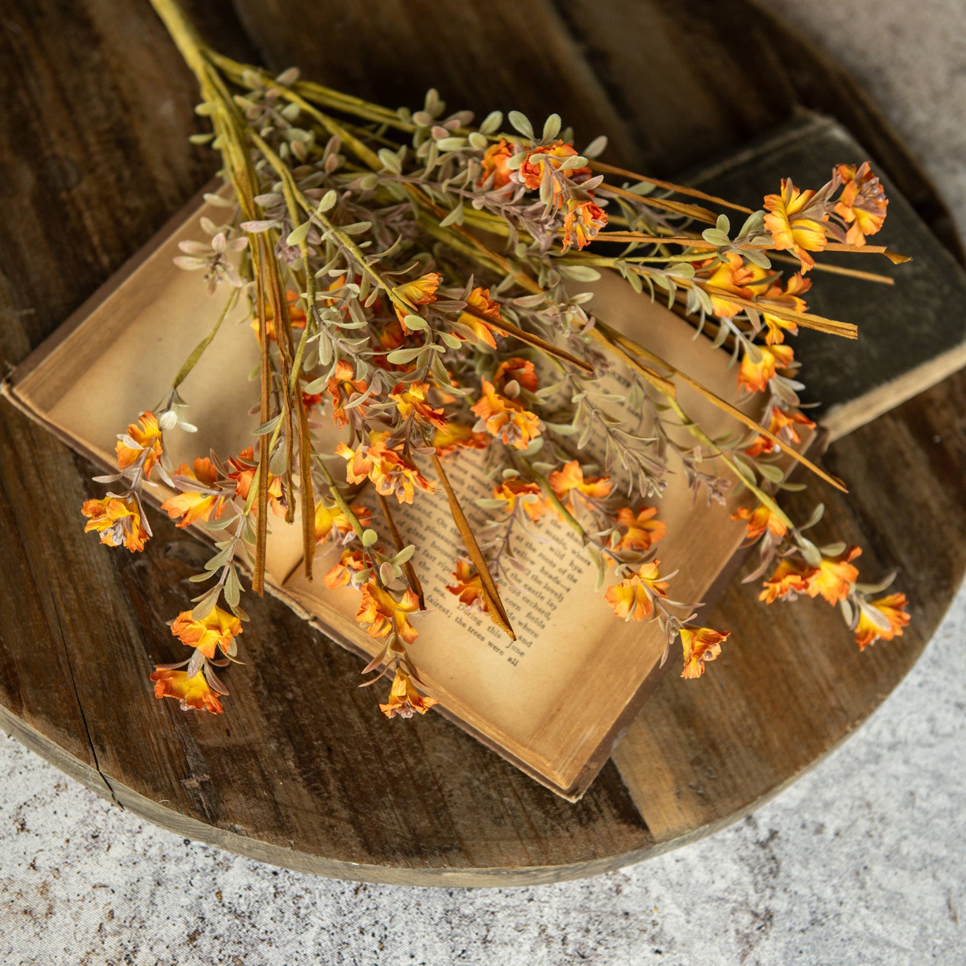 20" ORANGE WILD FLOWER & GRASS BUSH