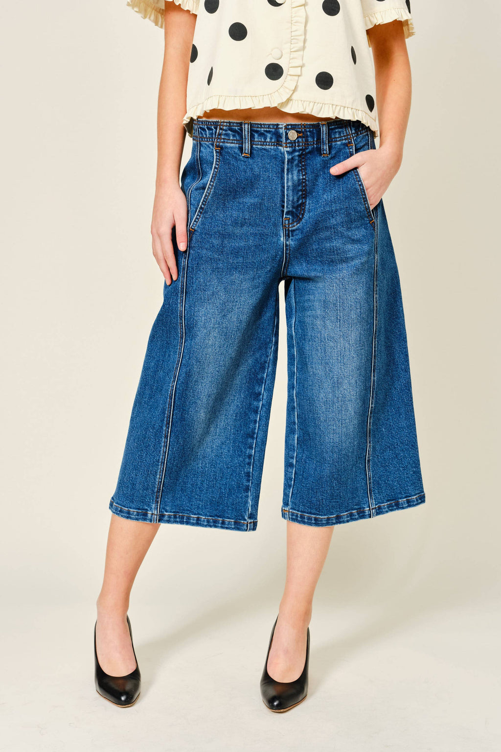 SIDE LINE BERMUDA BARREL SHORTS