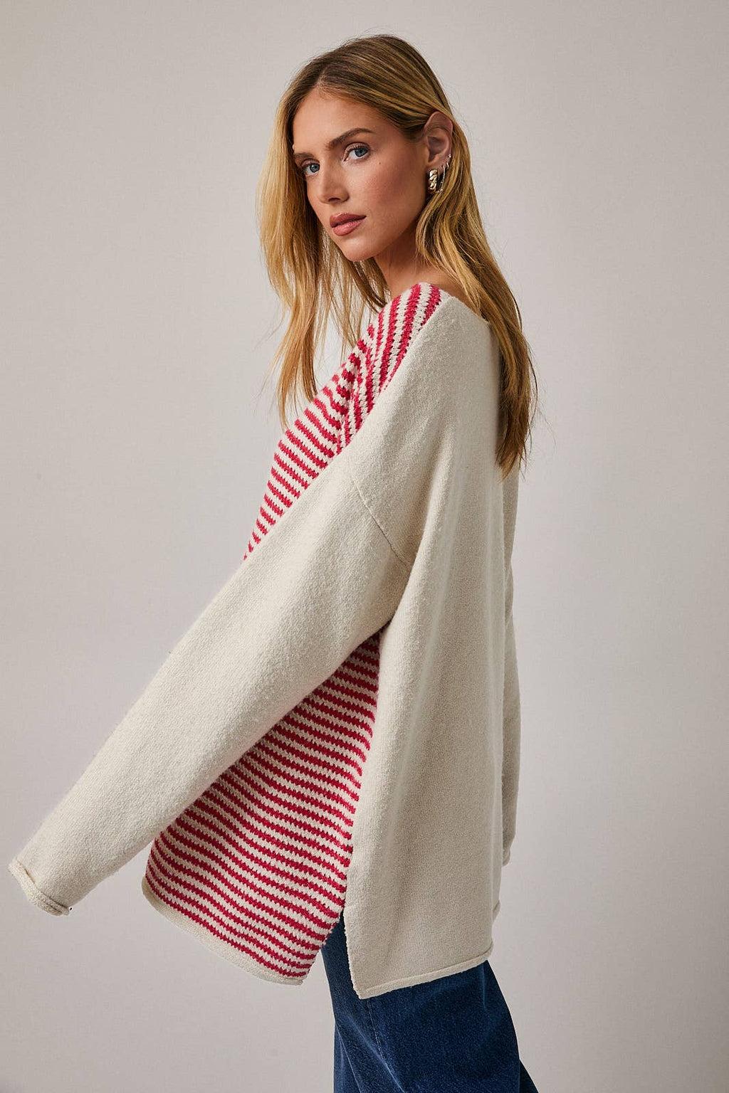 BOAT NECK LONG SLEEVE OVERSIZE FLAG SWEATER