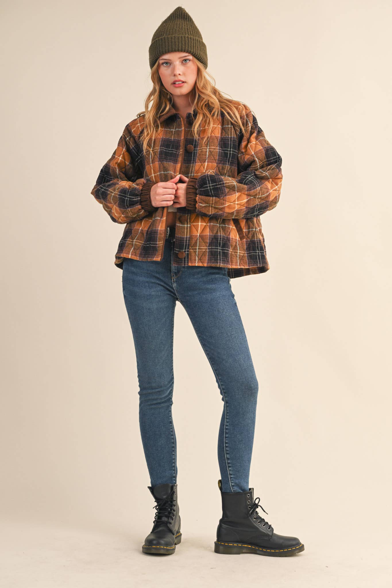 PLAID QUILTED JACKET WITH CONTRAST CORDUROY DETAIL MJK4115