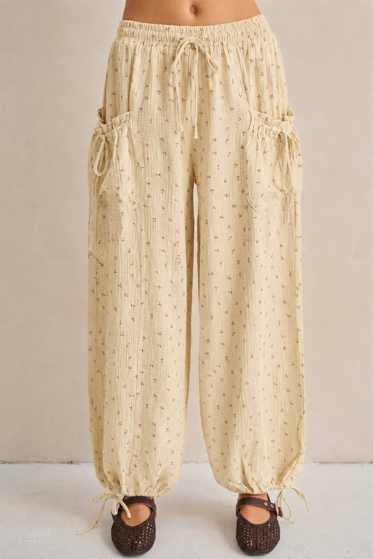 FLORAL GAUZE DRAWSTRING PANTS