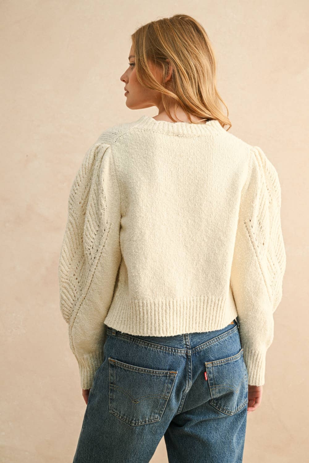 SCALLOP DETAILED PUFF SHOULDER SWEATER TOP