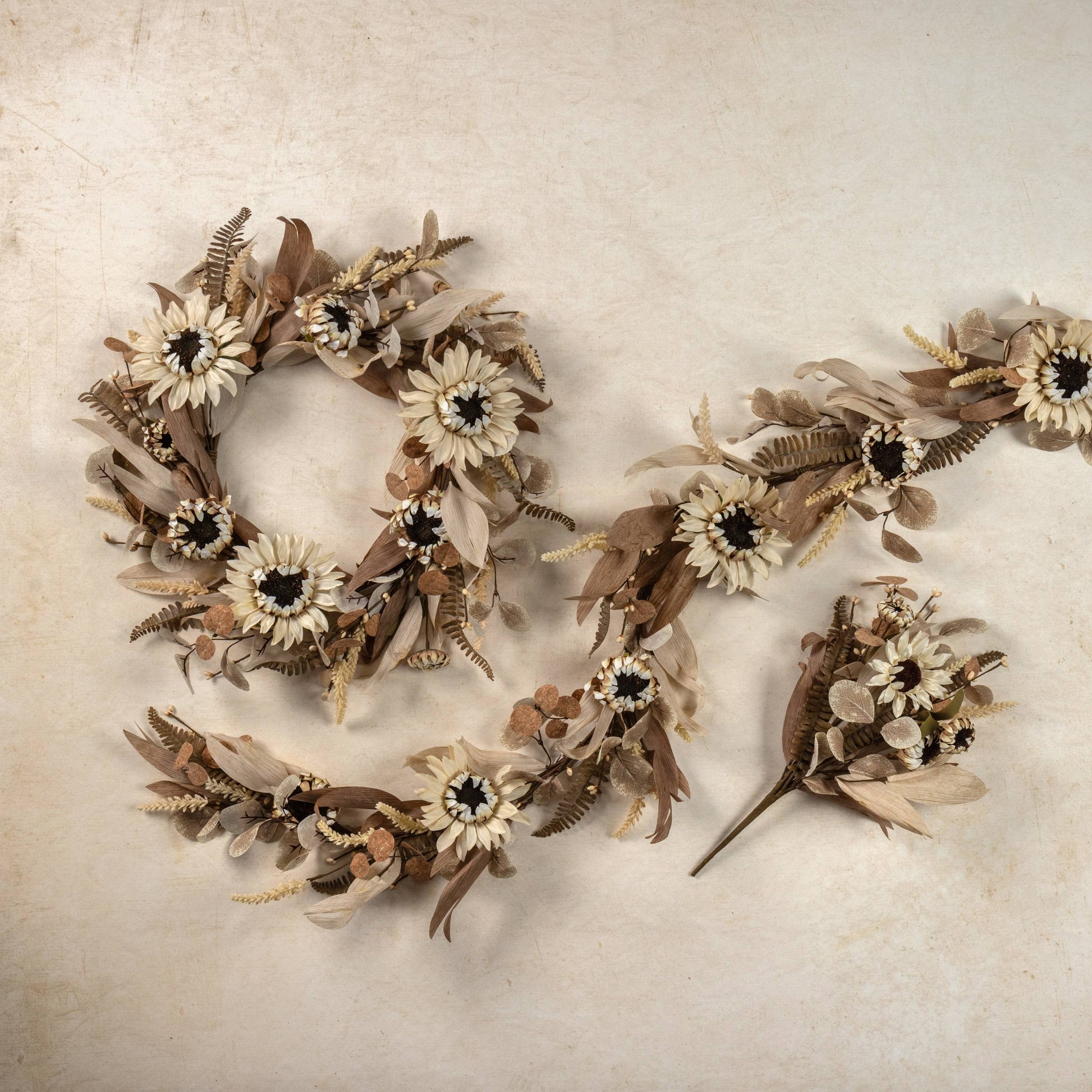 22" CREAM SUNFLOWER & WHEAT WREATH