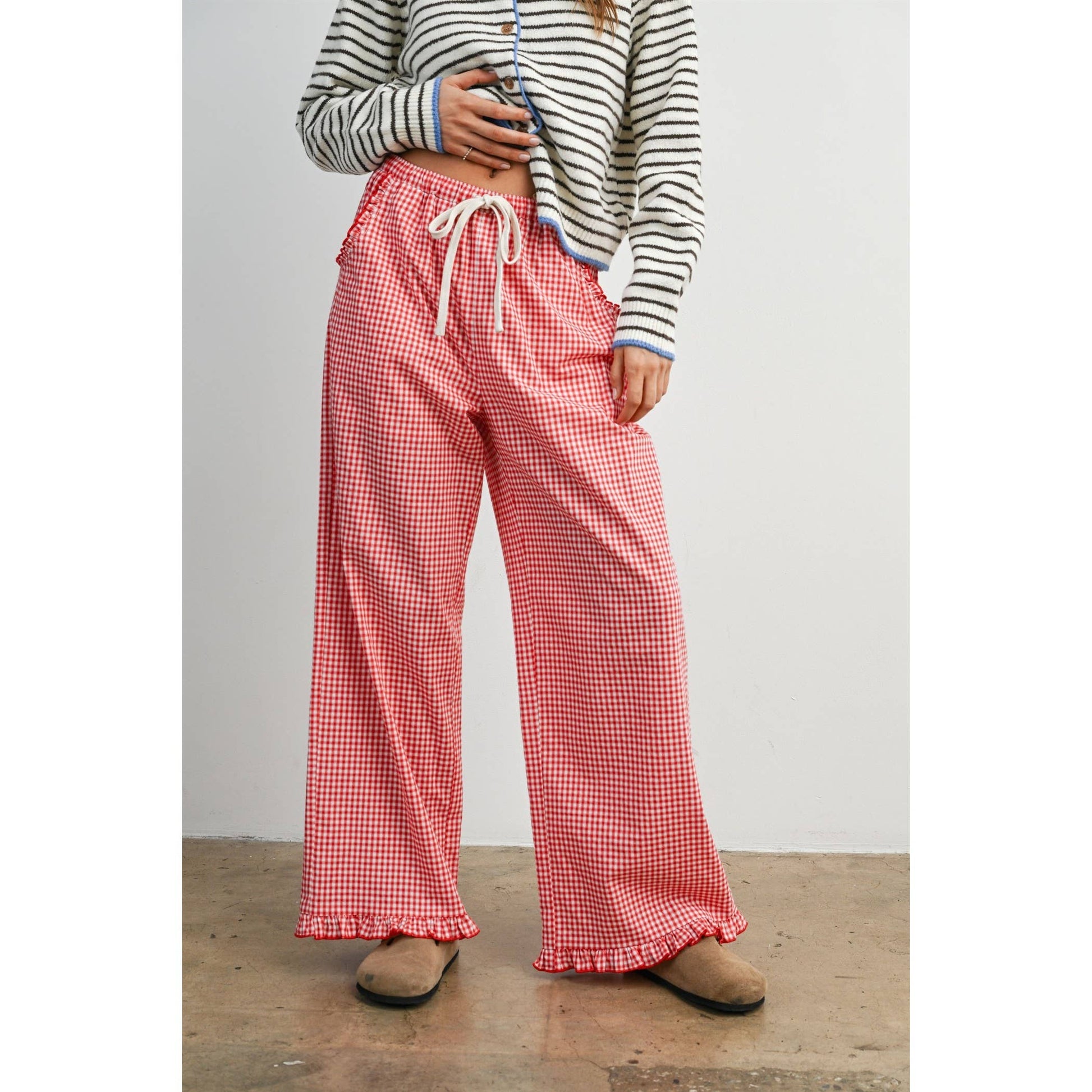 Gingham Ruffle Hem Cropped Pants