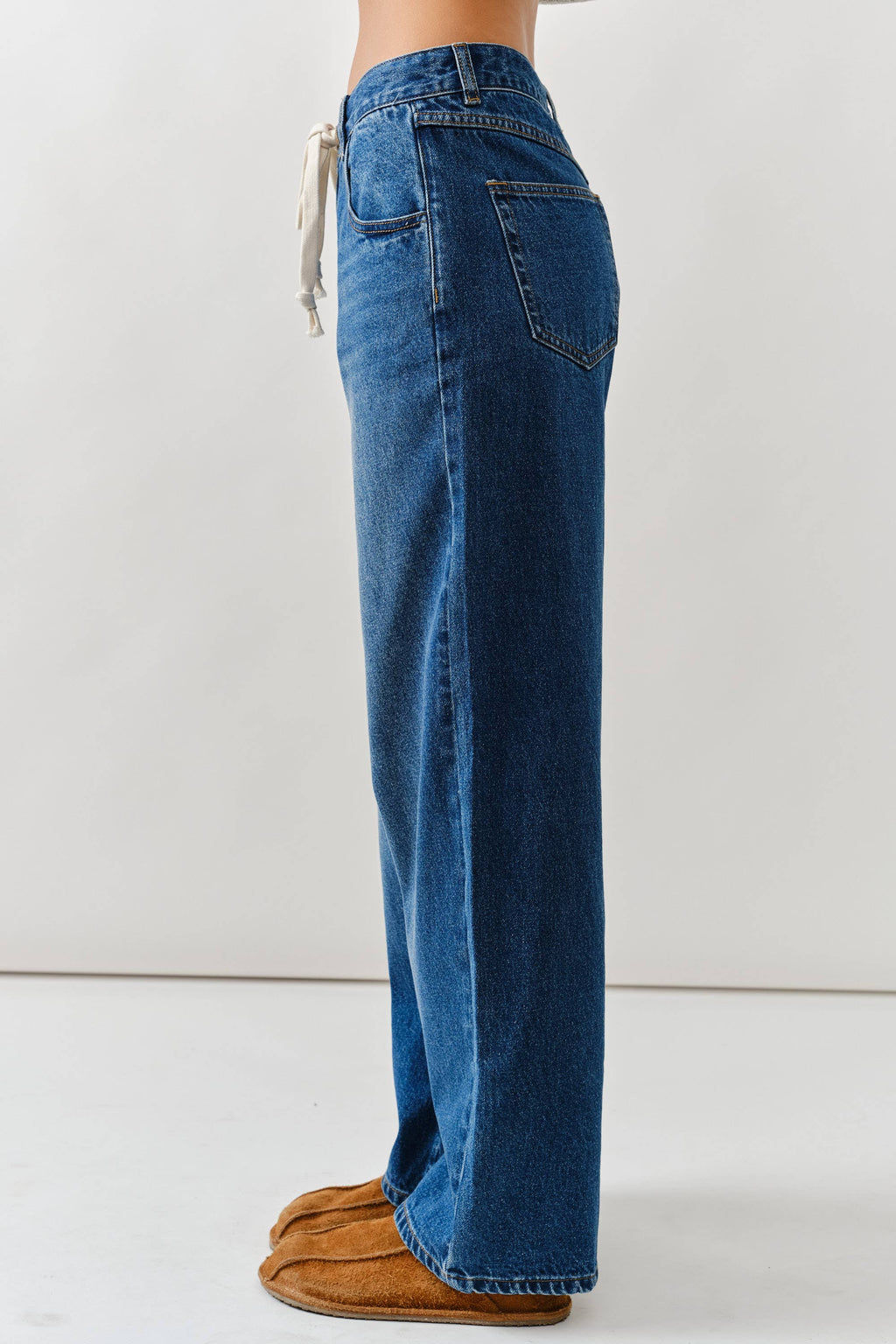 DRAWSTRING WAIST BOTTOM FLY STRAIGHT JEANS
