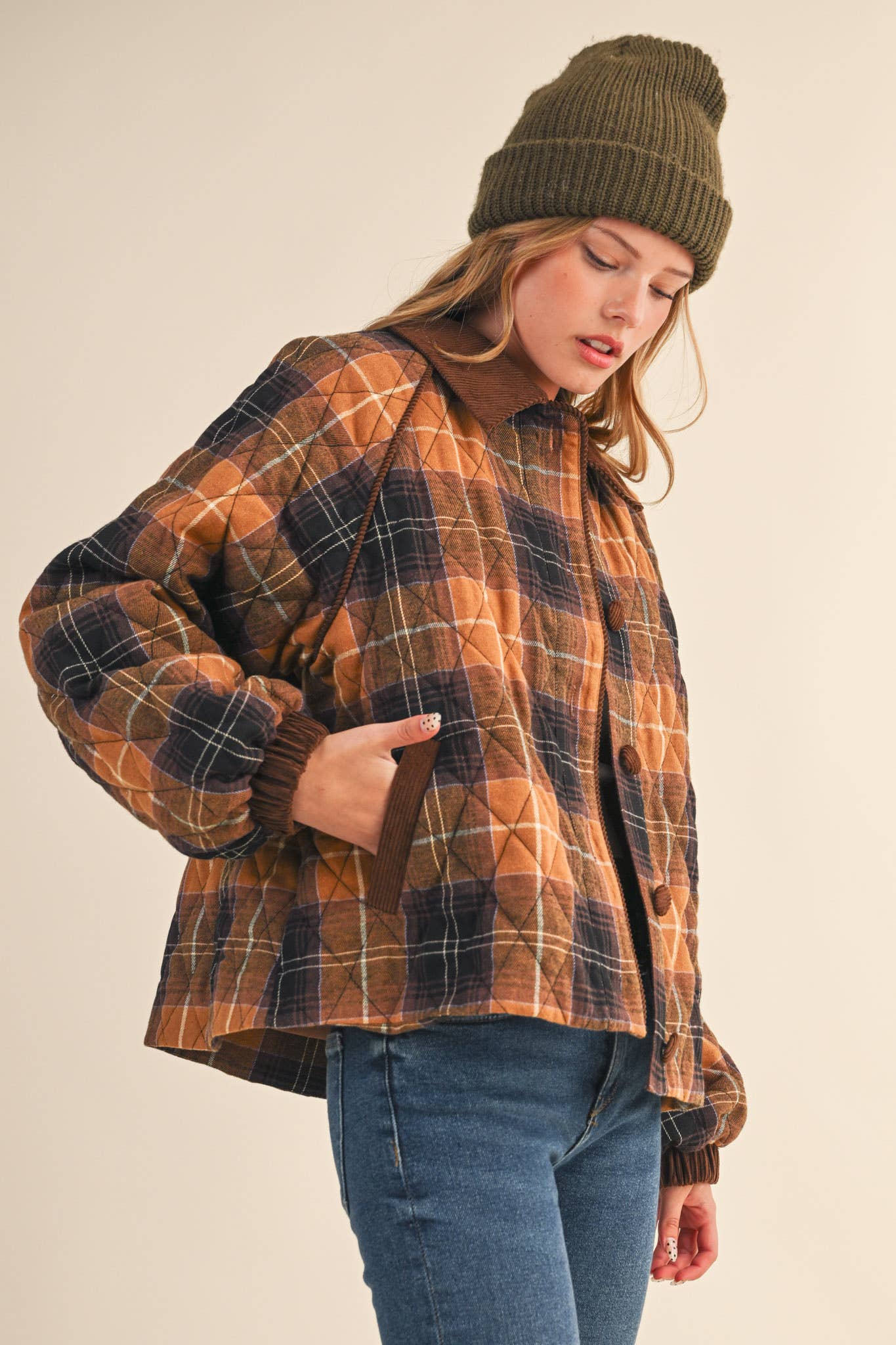PLAID QUILTED JACKET WITH CONTRAST CORDUROY DETAIL MJK4115