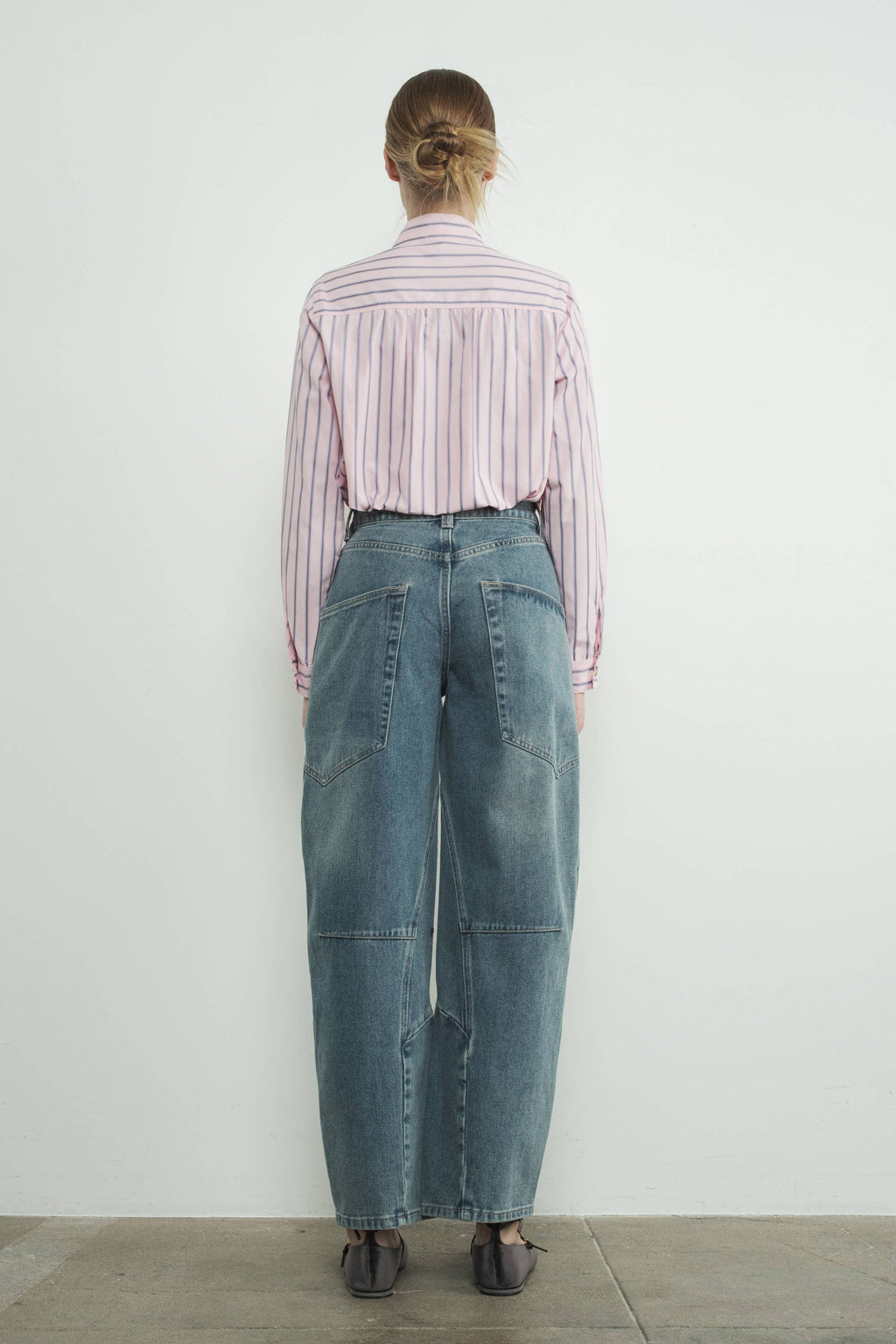 STRIPED BOW TIE SHIRT - BEIGE