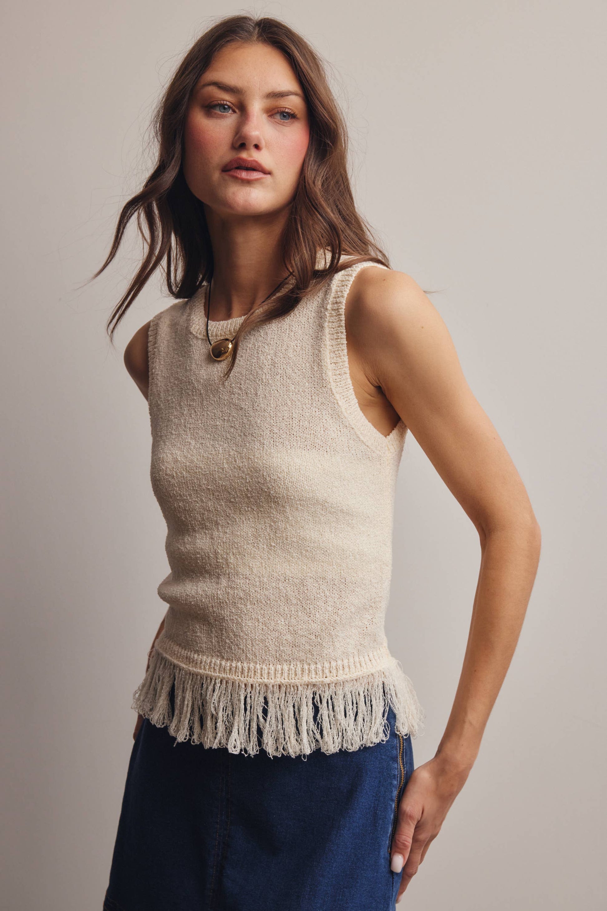 Fringe Hem Sleeveless Knit Top