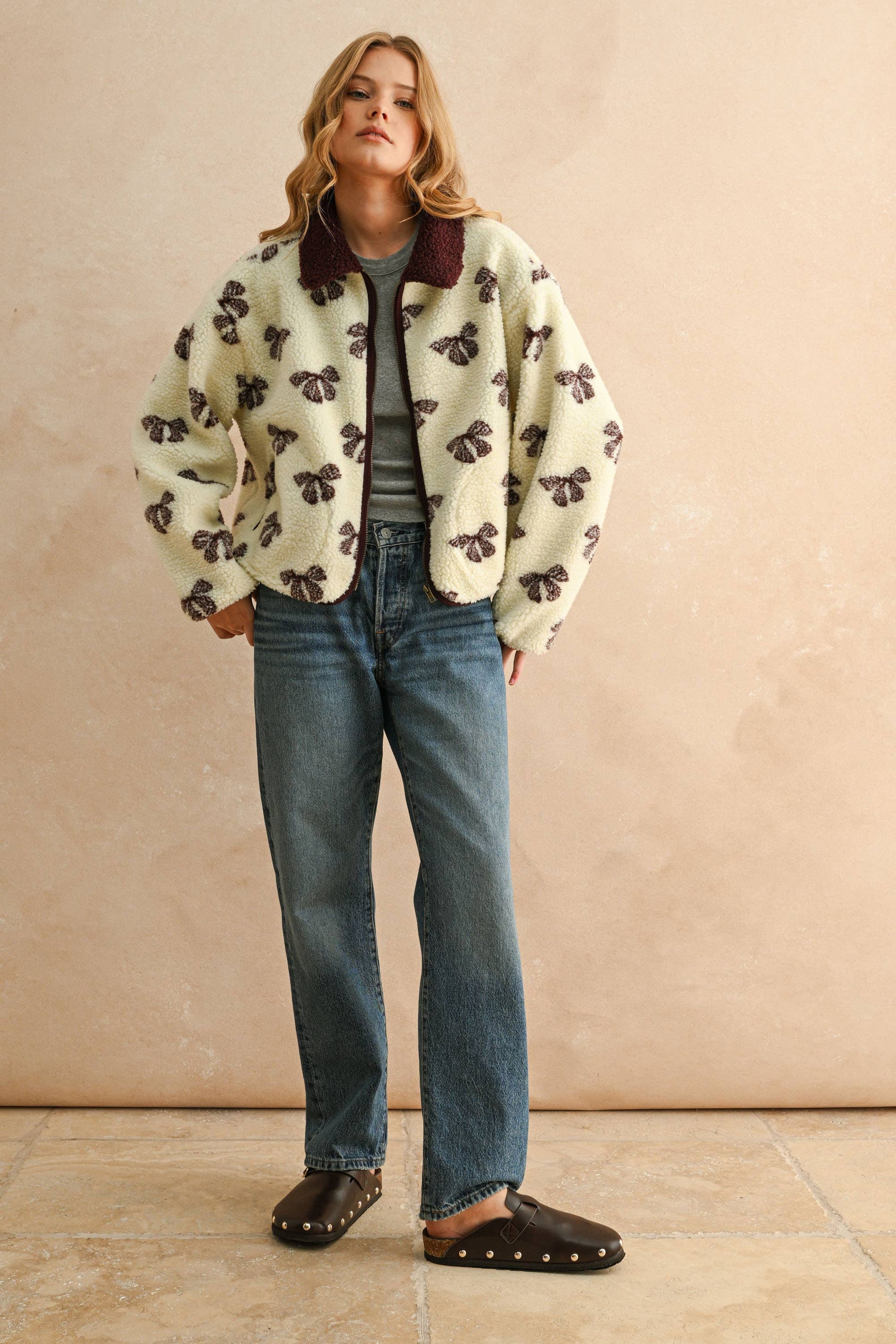 BOW PATTERN SHERPA JACKET