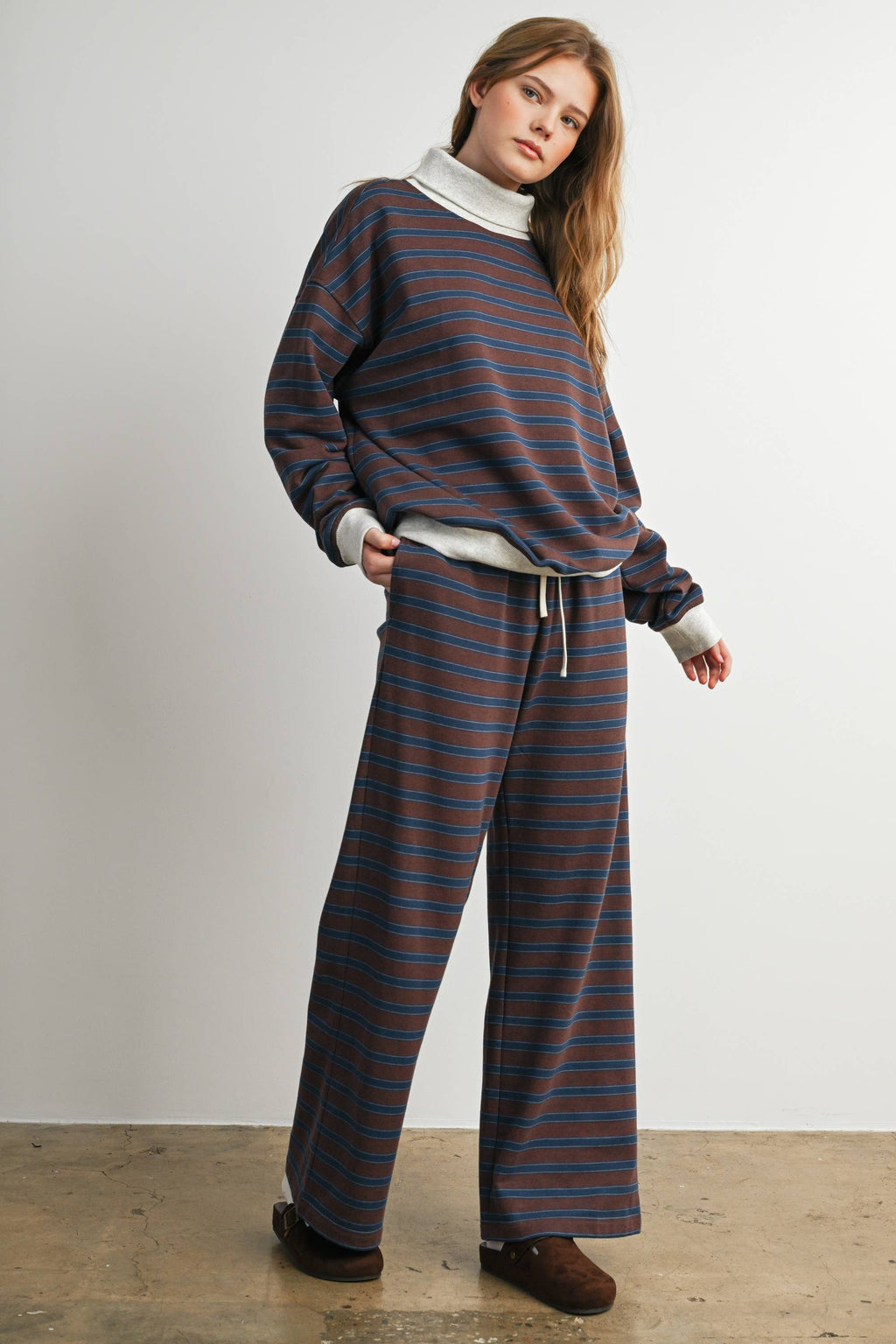 Stripe Wide Leg Knit Pants