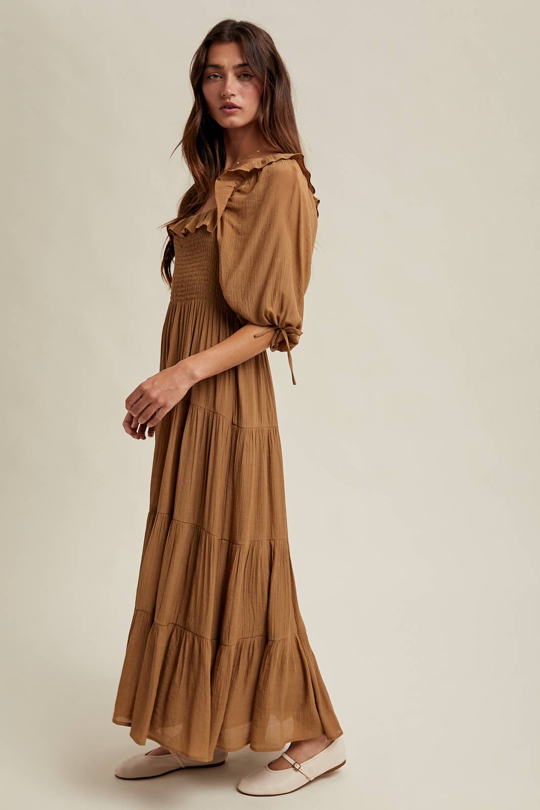 RUFFLE DETAIL TIERED MIDI DRESS / WL25-10640