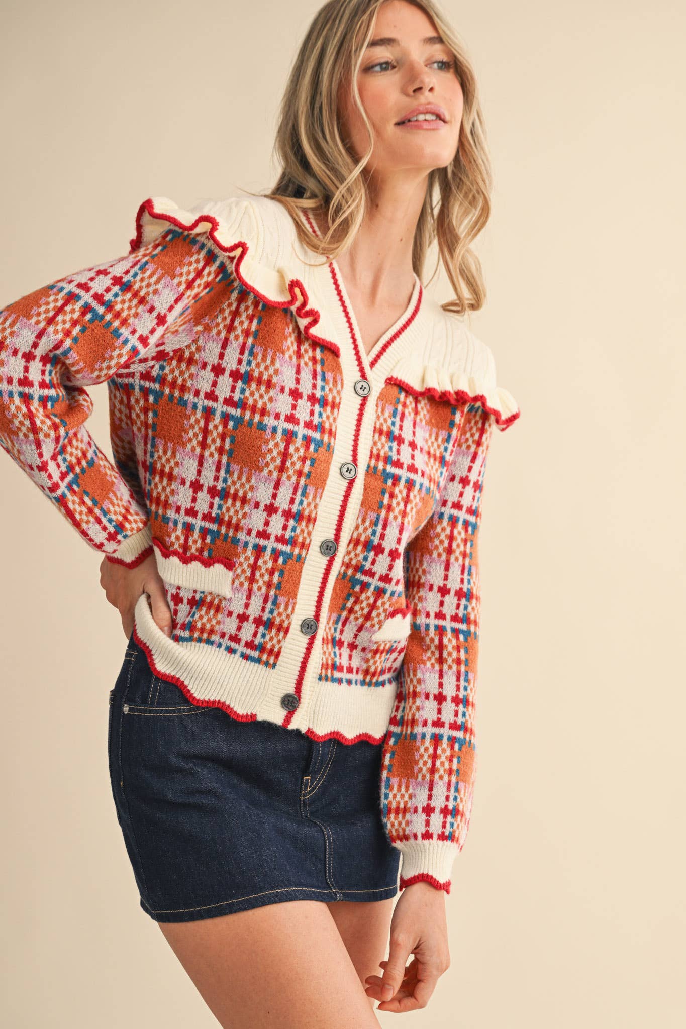 RUFFLED YOKE PLAID SWEATER CARDIGAN