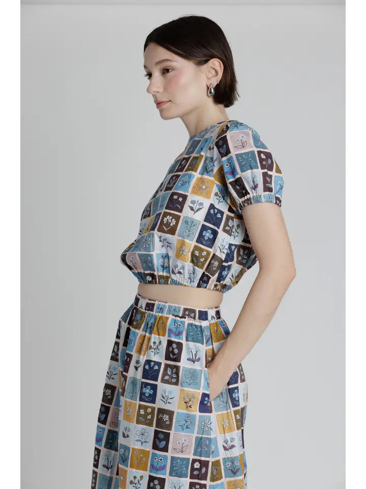 Tile Printed Crop Top