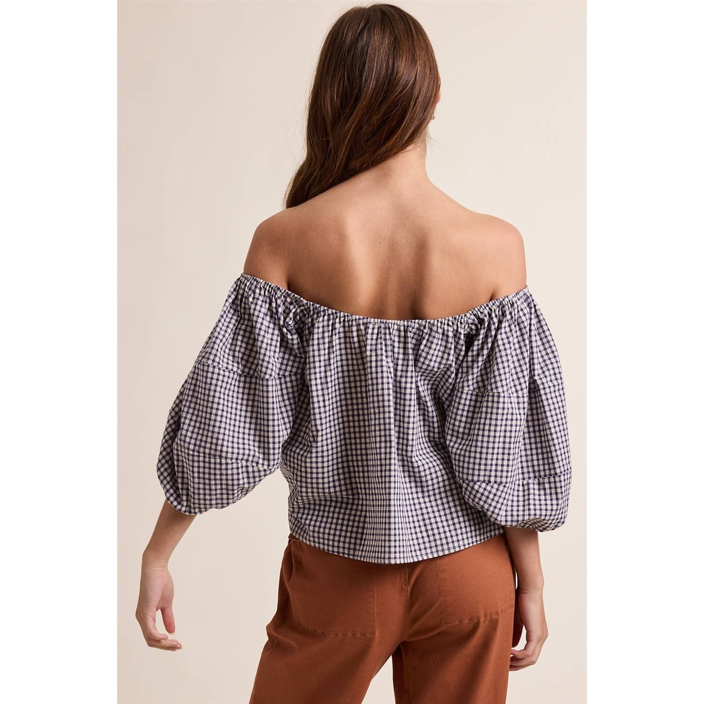 OFF THE SHOULDER GINGHAM BLOUSE