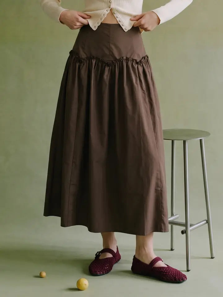 Arch Seam And Ruffle Detail Taffeta Midi Skirt