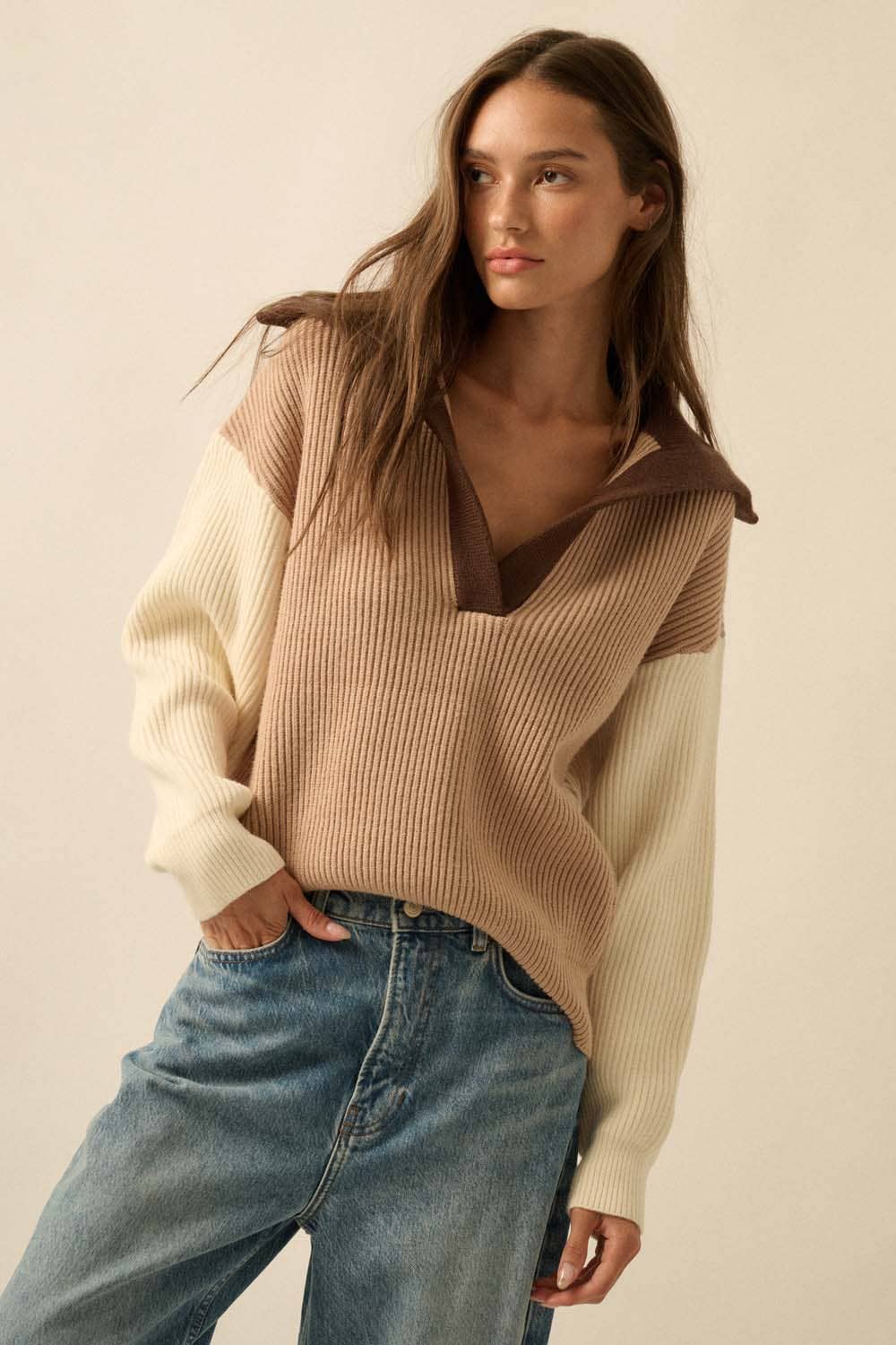 Colorblock Ribbed Knit Flap-Collar V-Neck Sweater