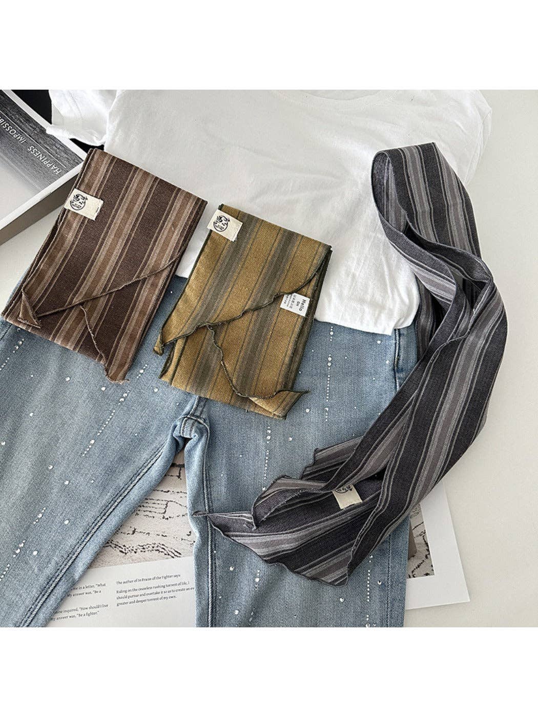 Scarvii - Vintage Striped Triangle Scarf