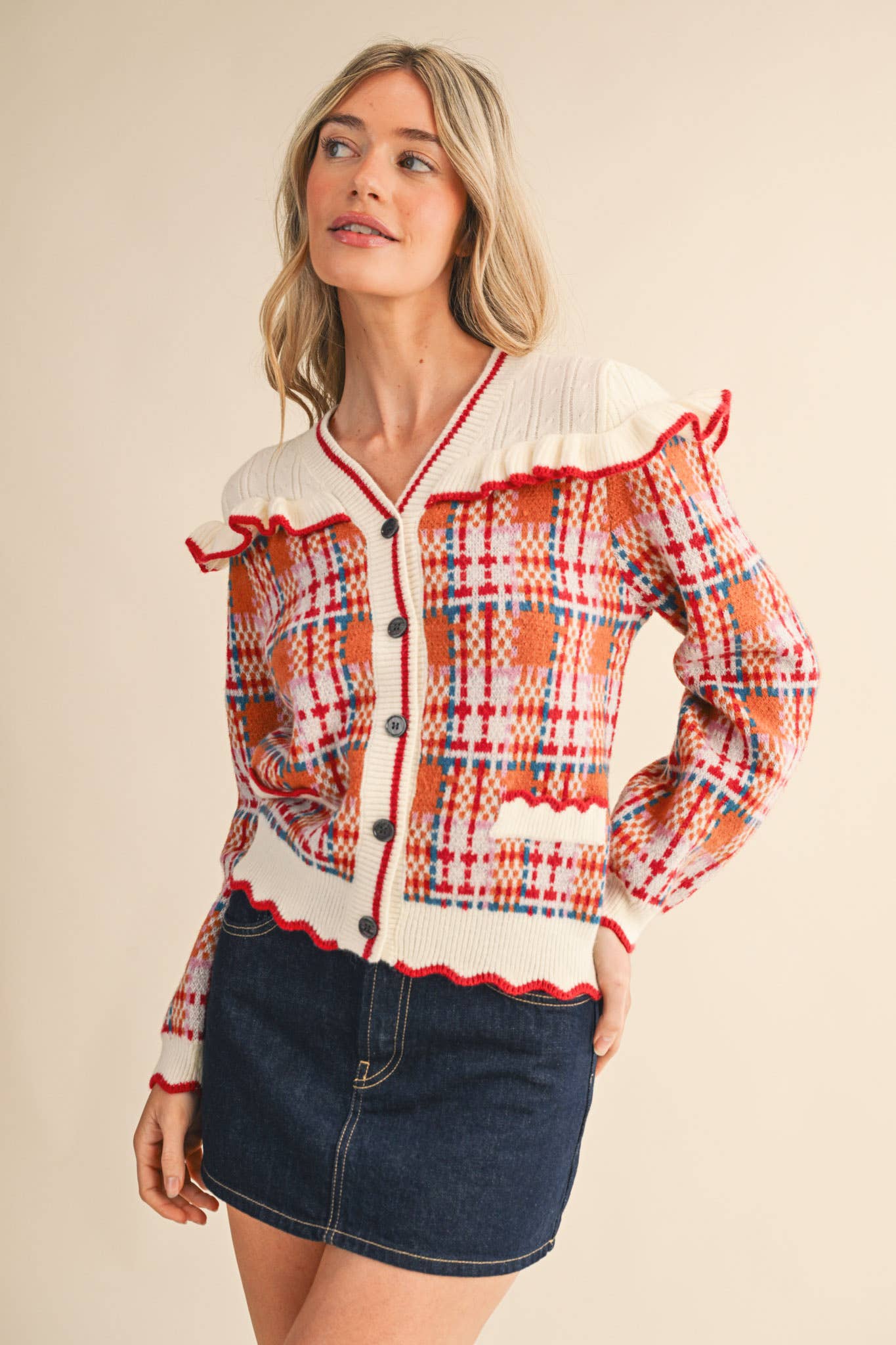 RUFFLED YOKE PLAID SWEATER CARDIGAN
