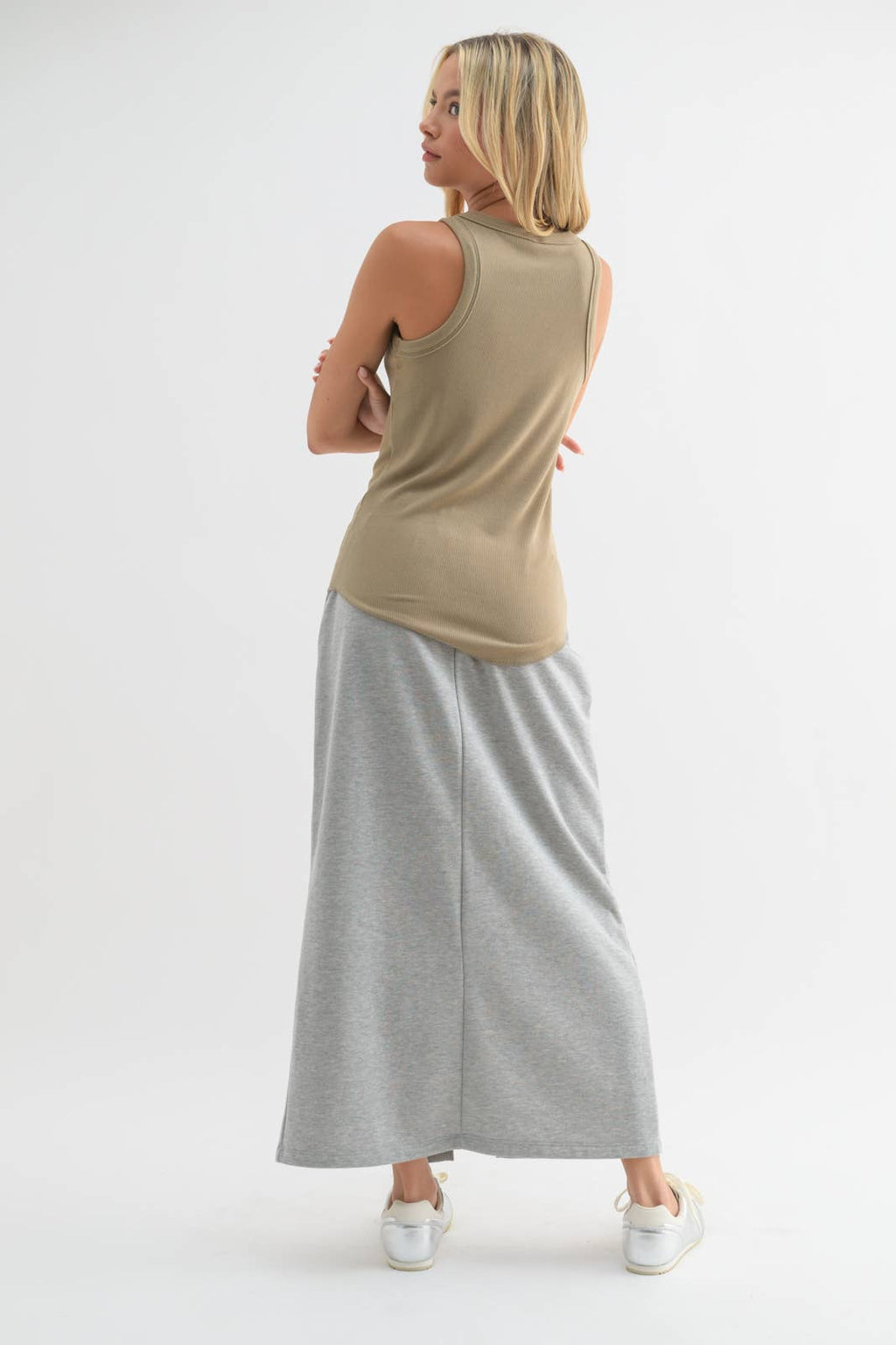 CREW NECK RIBBED KNIT TANK TOP / WL18-1044