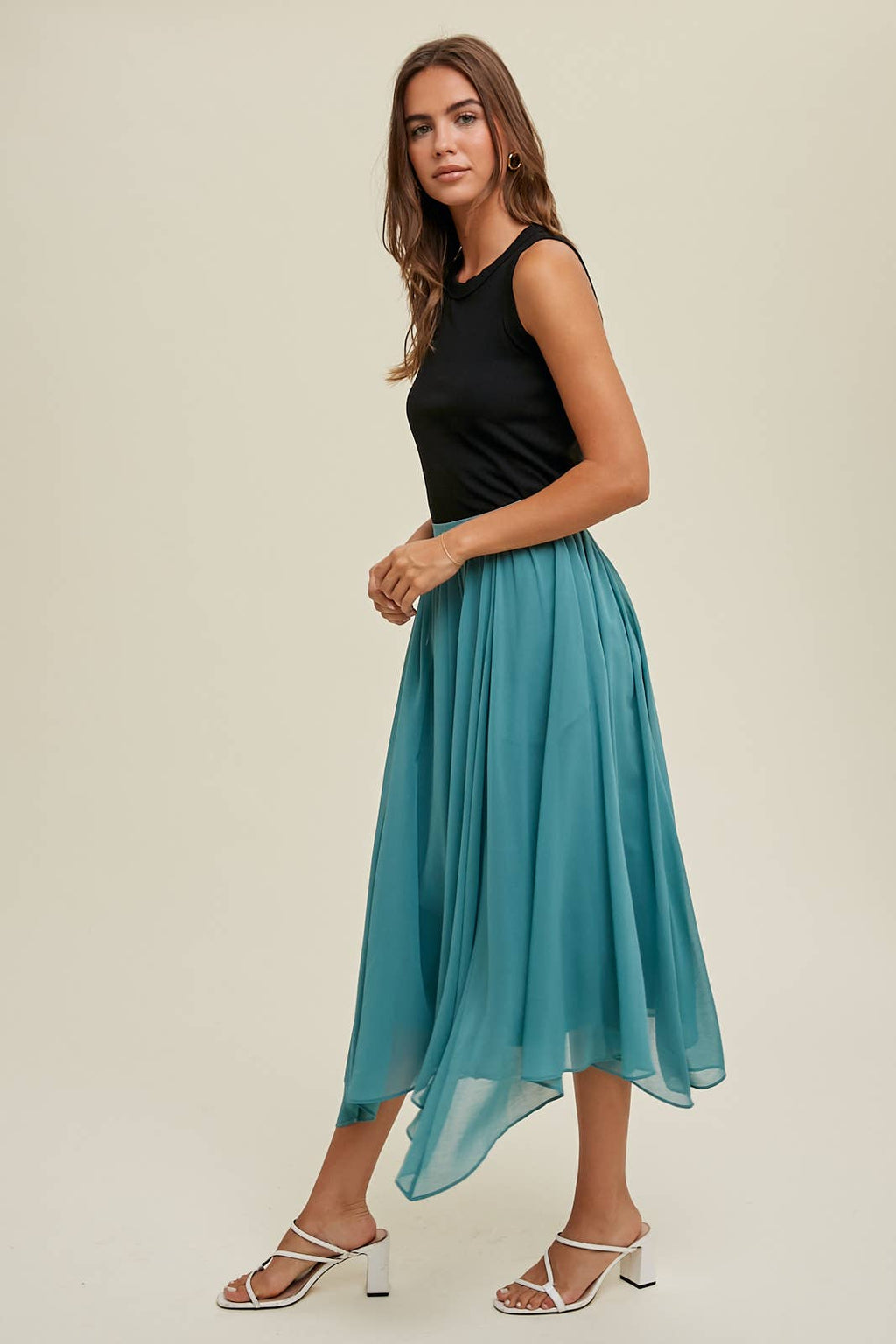 CREW NECK RIBBED KNIT TANK TOP / WL18-1044