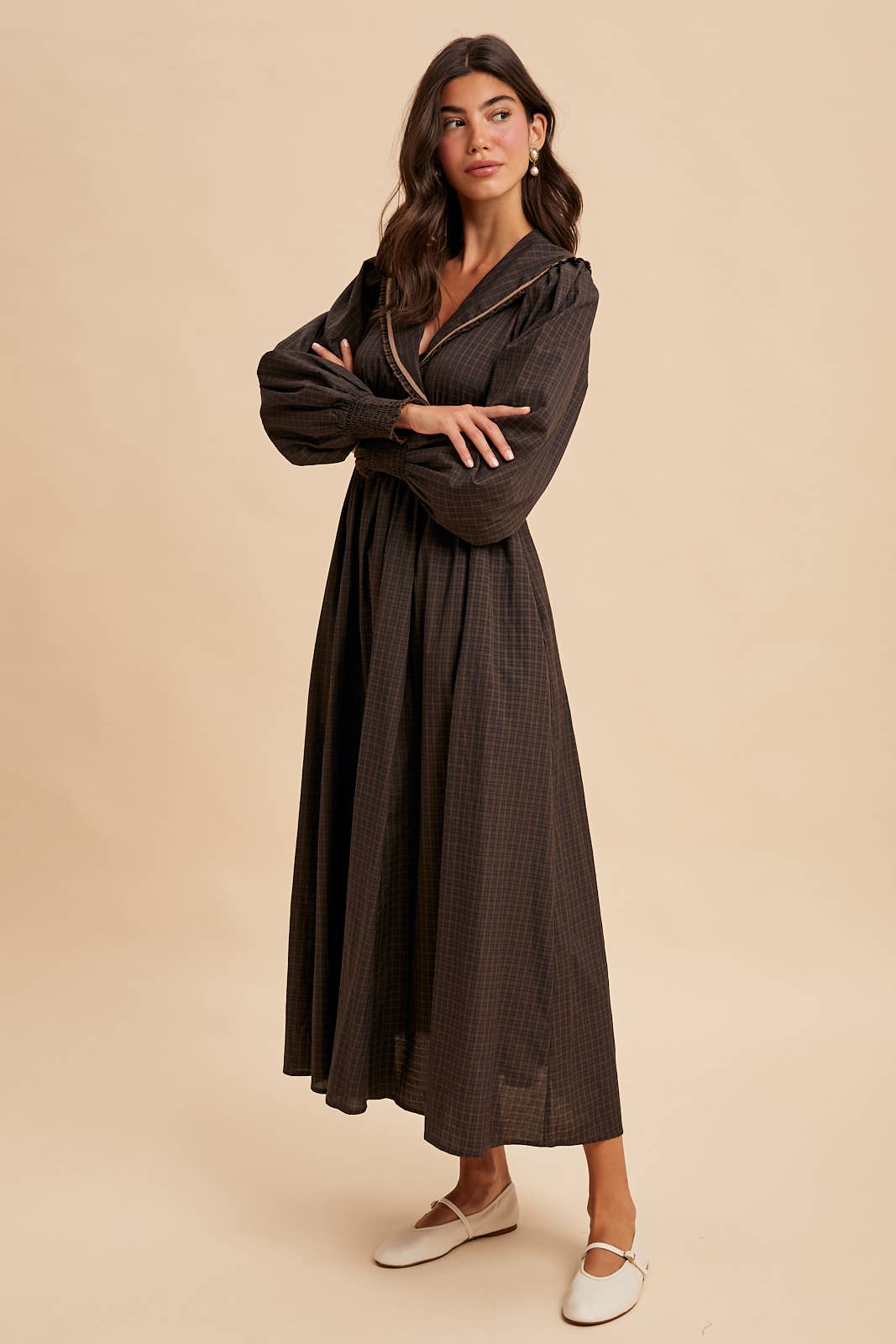 STATEMENT COLLAR SURPLICE PLAID MAXI DRESS