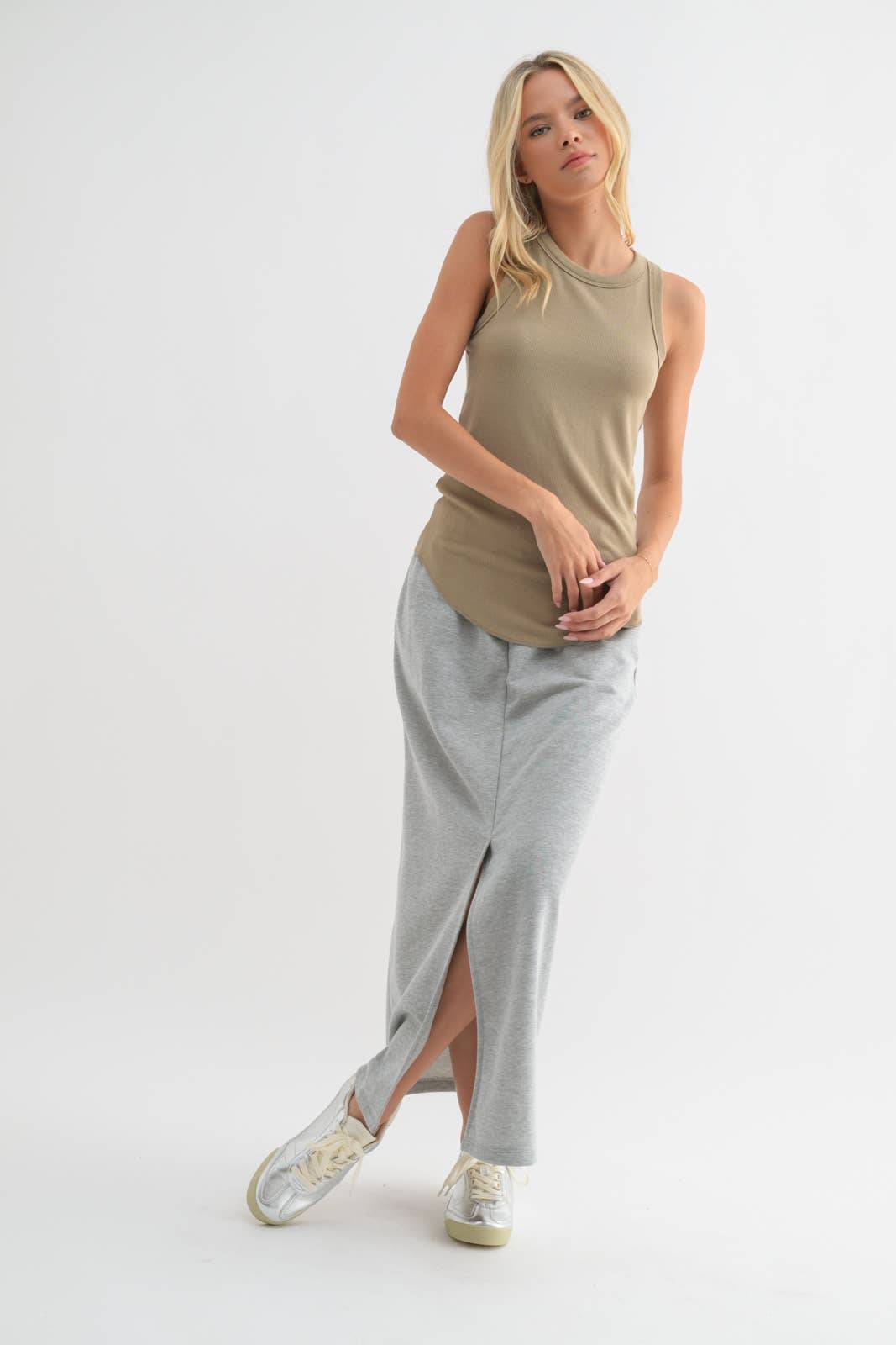 CREW NECK RIBBED KNIT TANK TOP / WL18-1044