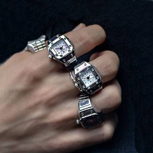 Stainless Steel Ring-Shaped Watch Design | 40R126