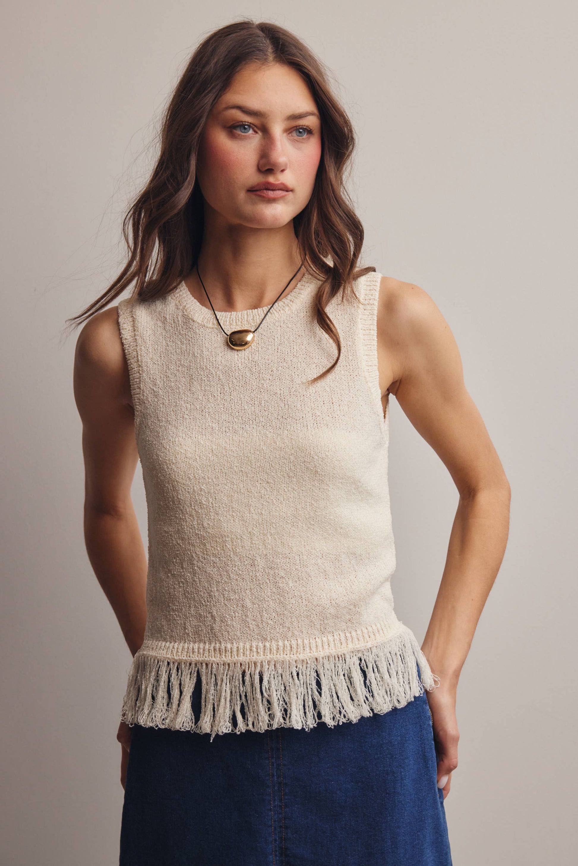 Fringe Hem Sleeveless Knit Top