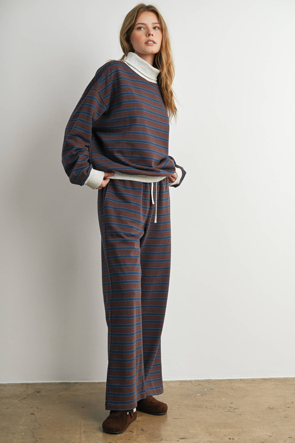 Stripe Wide Leg Knit Pants