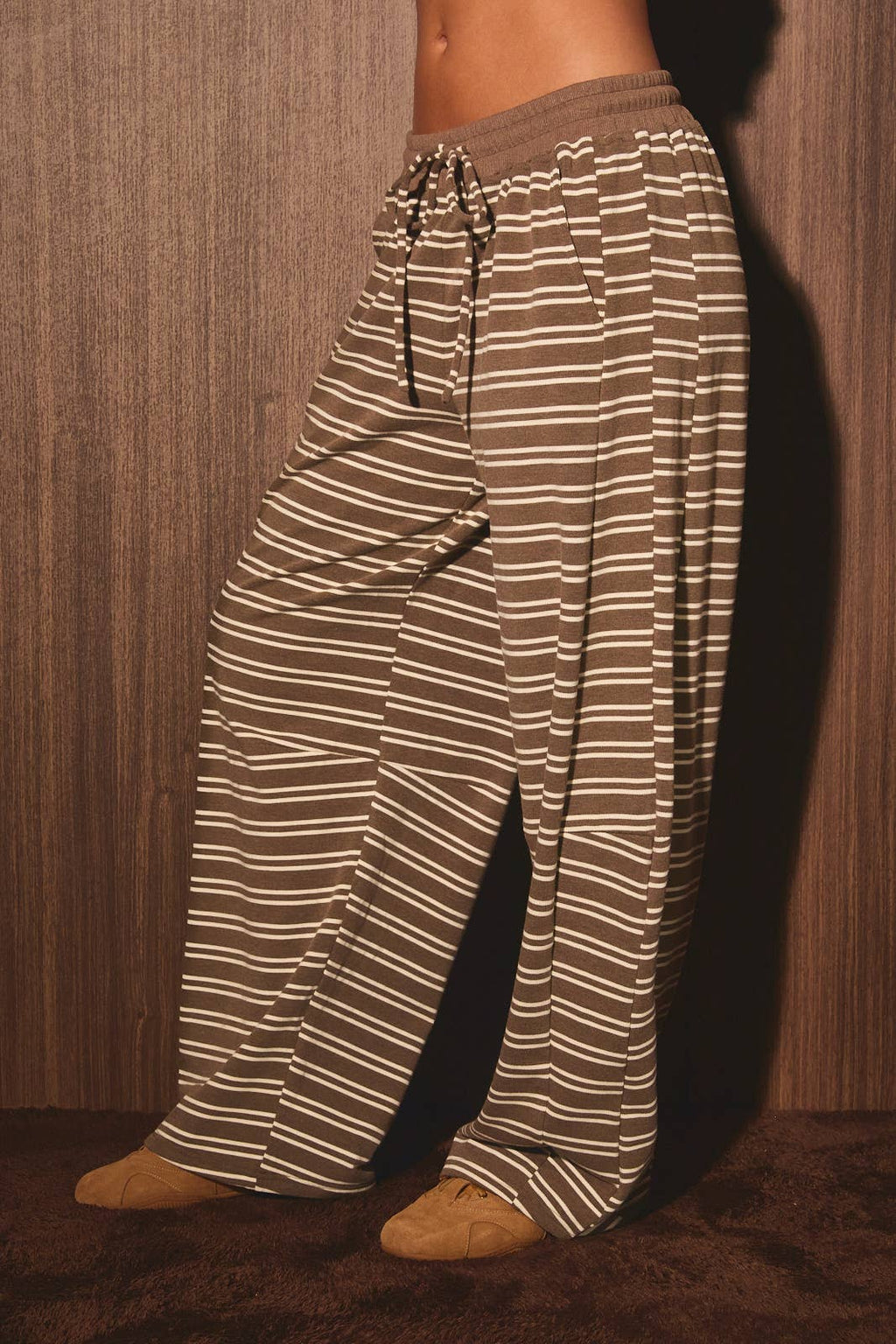 LOW RISE BARREL SWEATPANTS