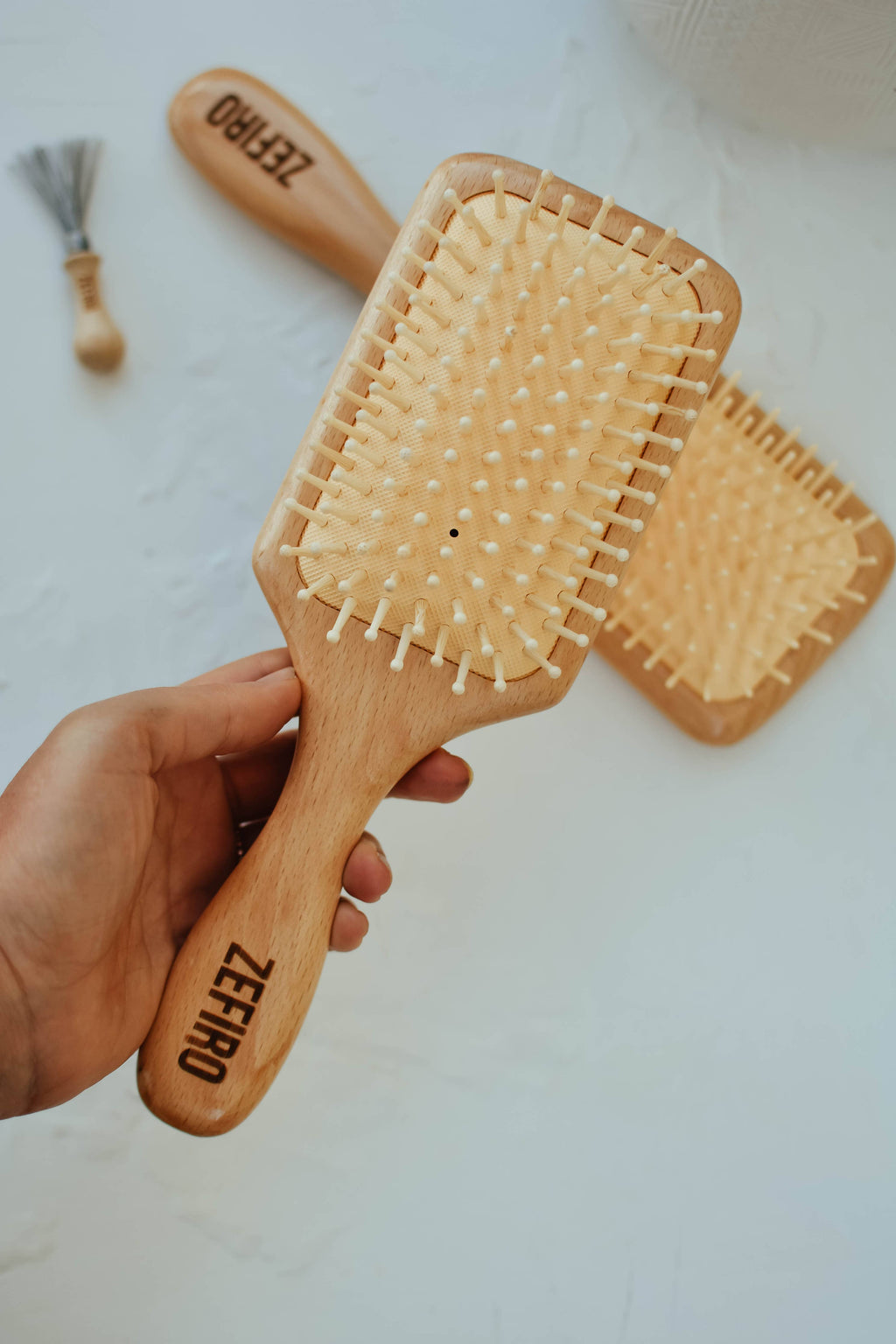 Bamboo ball tip pin hairbrush
