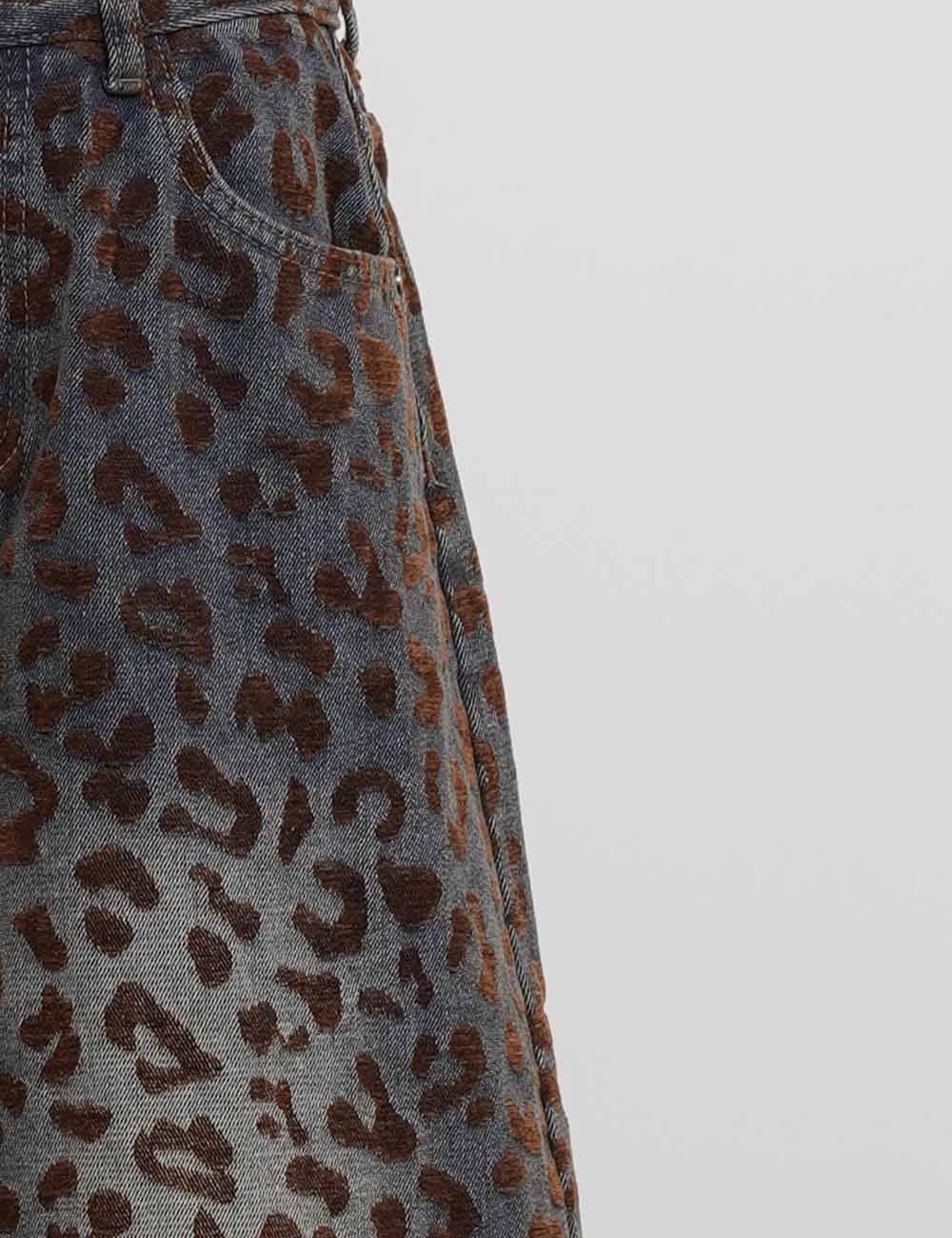 Leopard Jacquard Barrel Leg Denim Pants