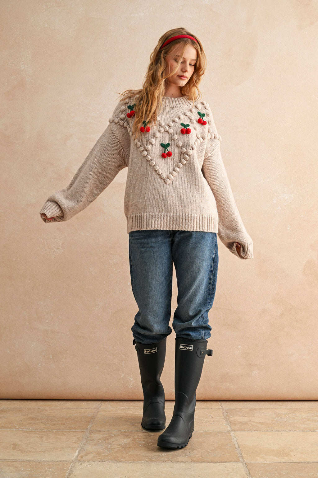 CHERRY TRIM SWEATER