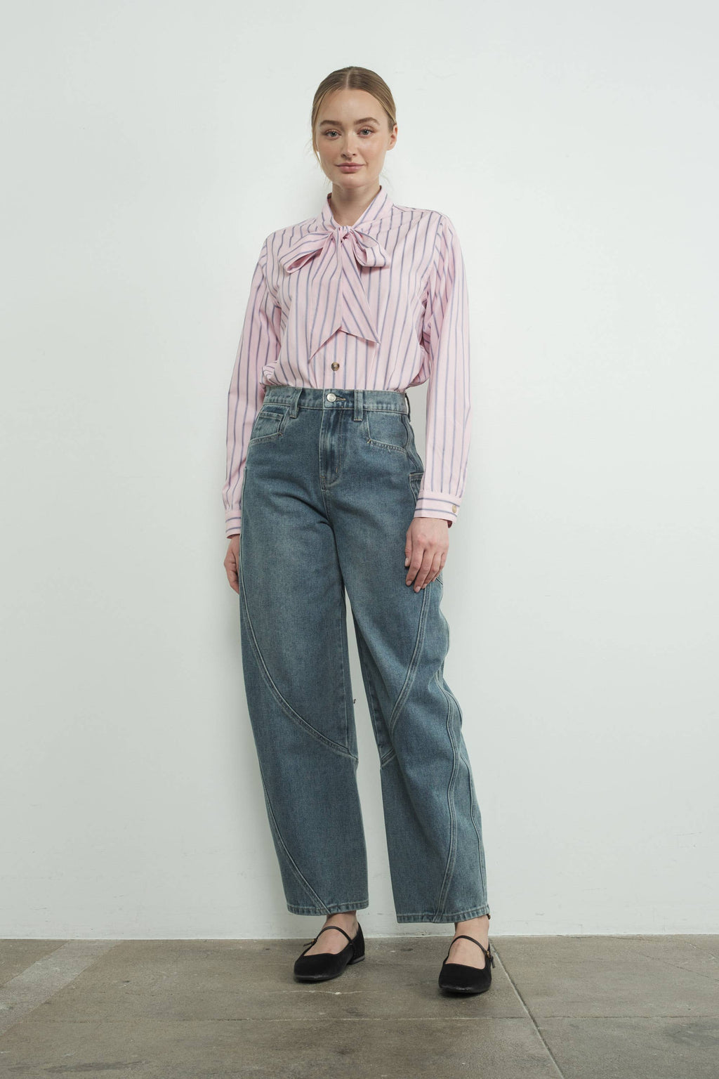 STRIPED BOW TIE SHIRT - BEIGE