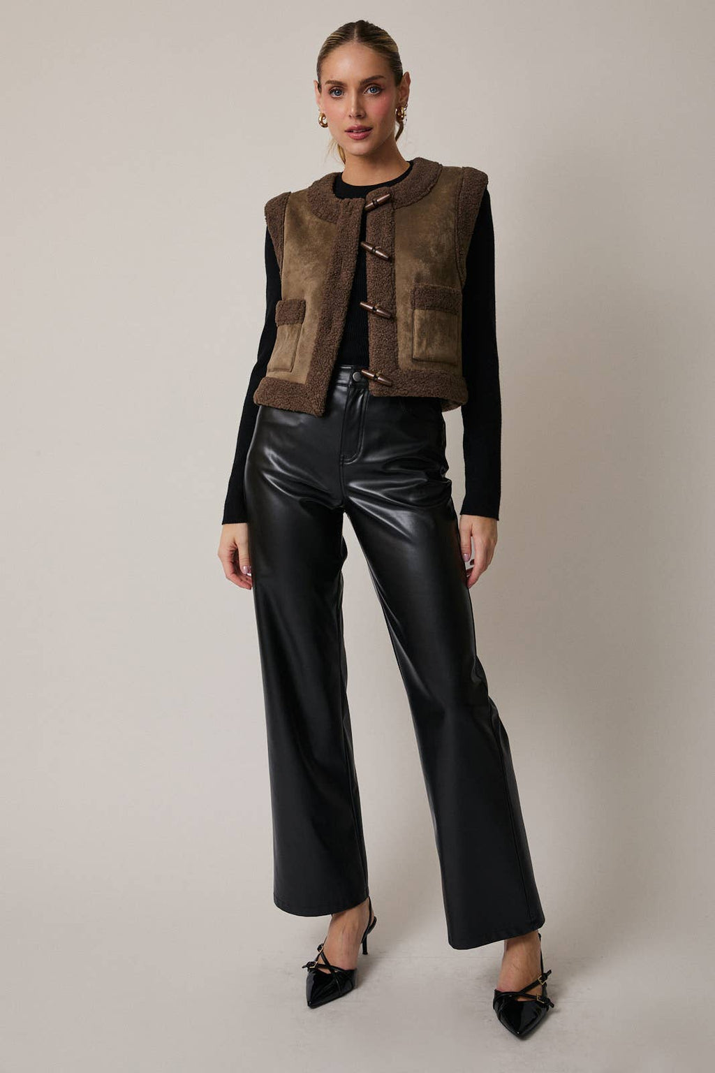 SUEDE & SHERPA BONDING VEST OUTERWEAR