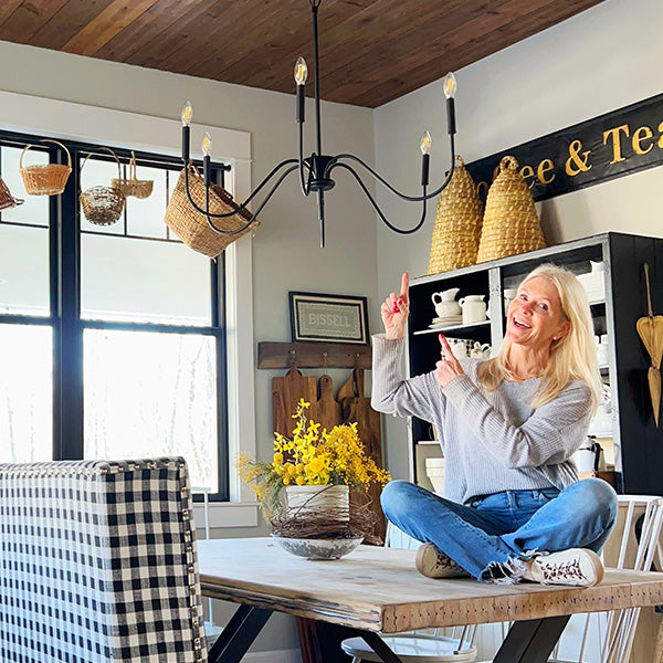 Black Metal 6 Light Candelabra Chandelier