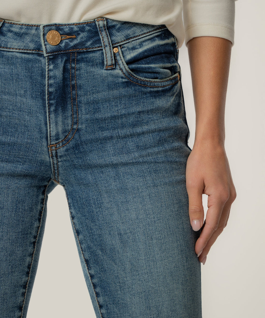 KUT- CATHERINE BOYFRIEND in ENIGMATIC