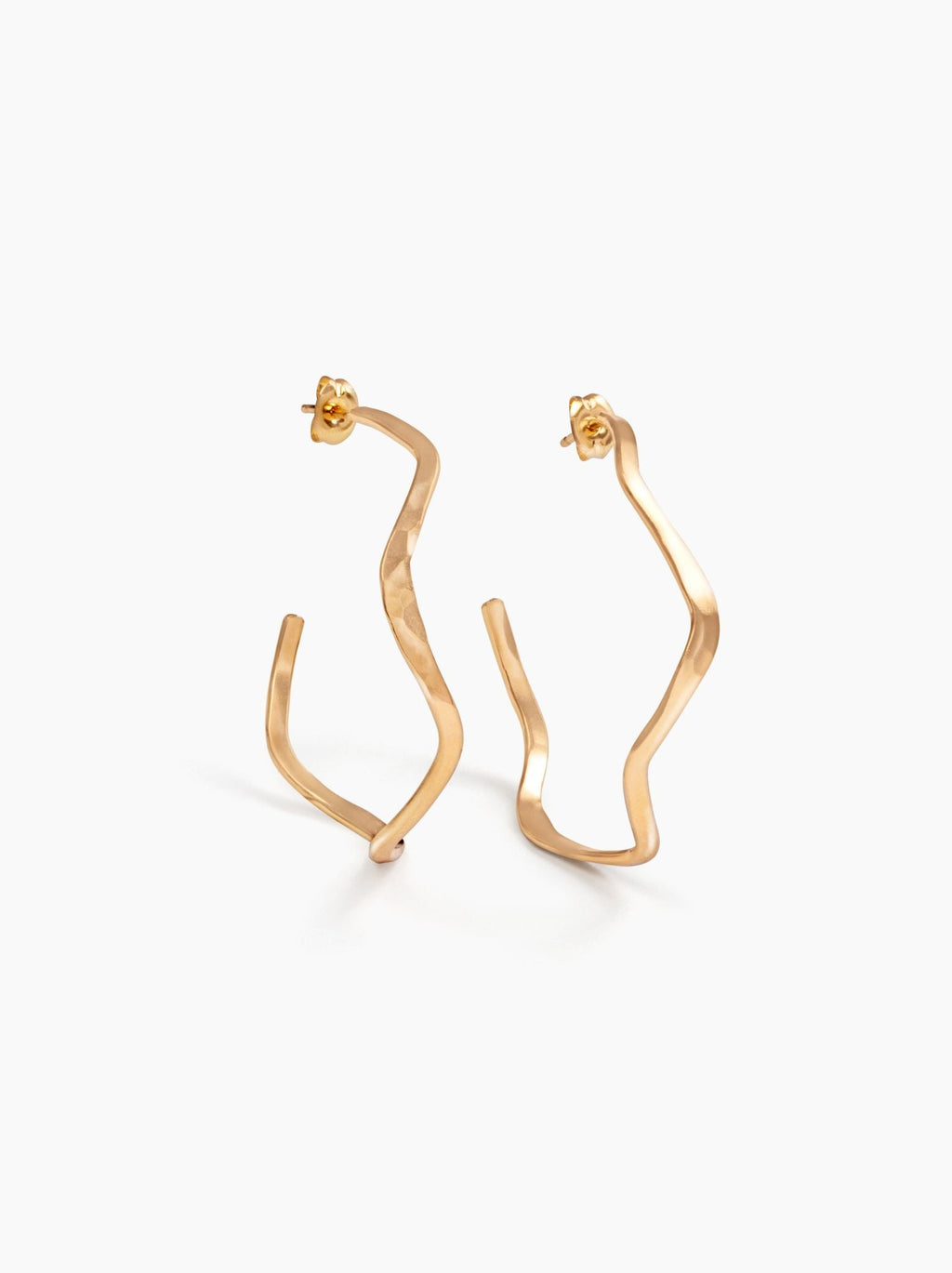 Olivia Wavy Hoops