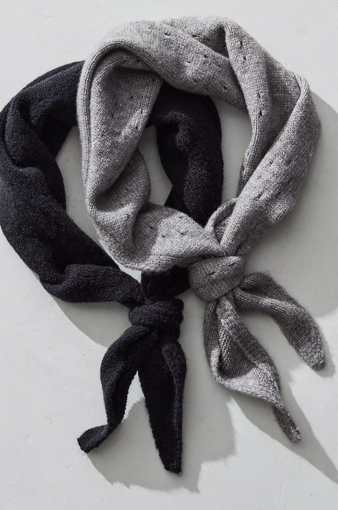 ESSENTIAL TRIANGLE SCARF FREE PEOPLE