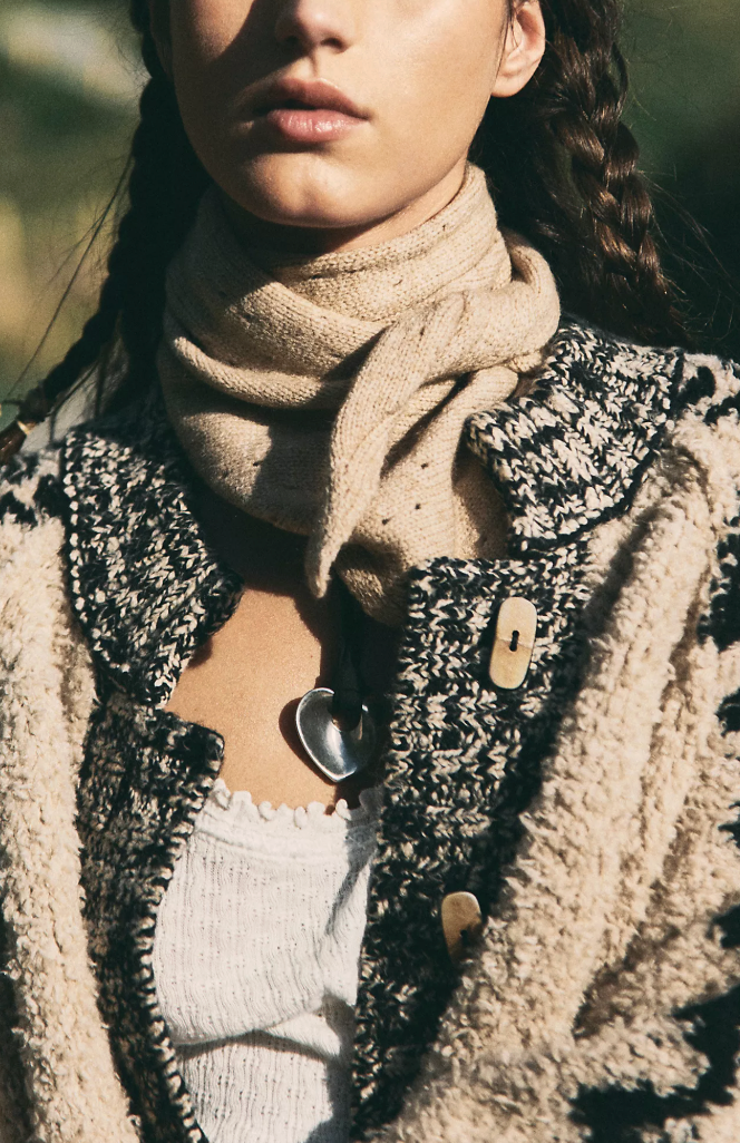 ESSENTIAL TRIANGLE SCARF FREE PEOPLE