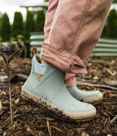 Muck Boots Women’s Liberty Slip-On 6” Boots