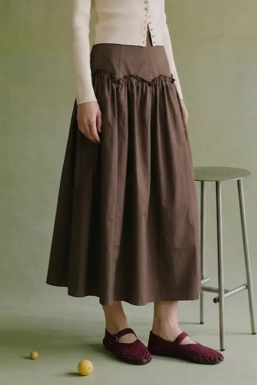 Arch Seam And Ruffle Detail Taffeta Midi Skirt
