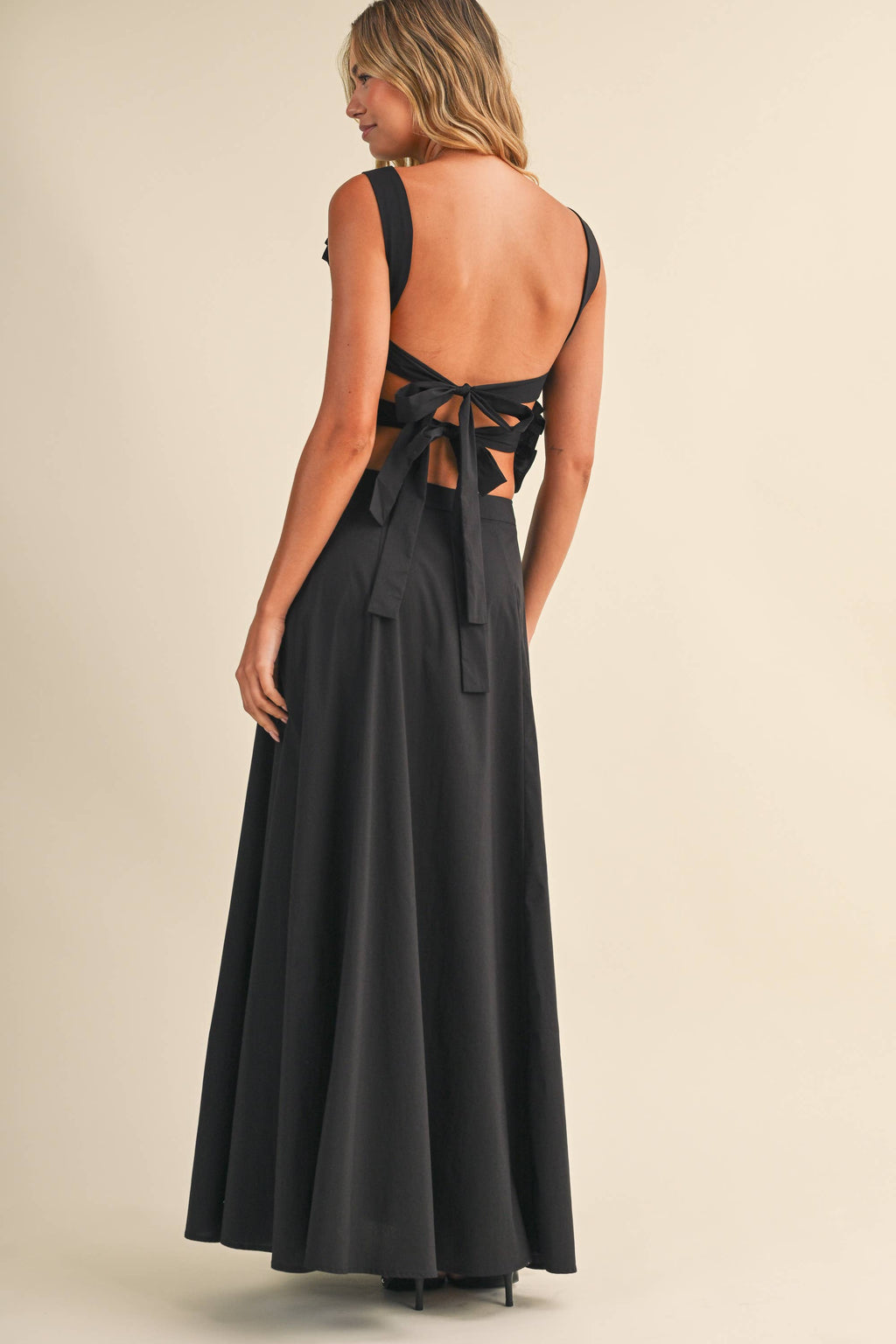 SMOCKING BACK TIED TOP