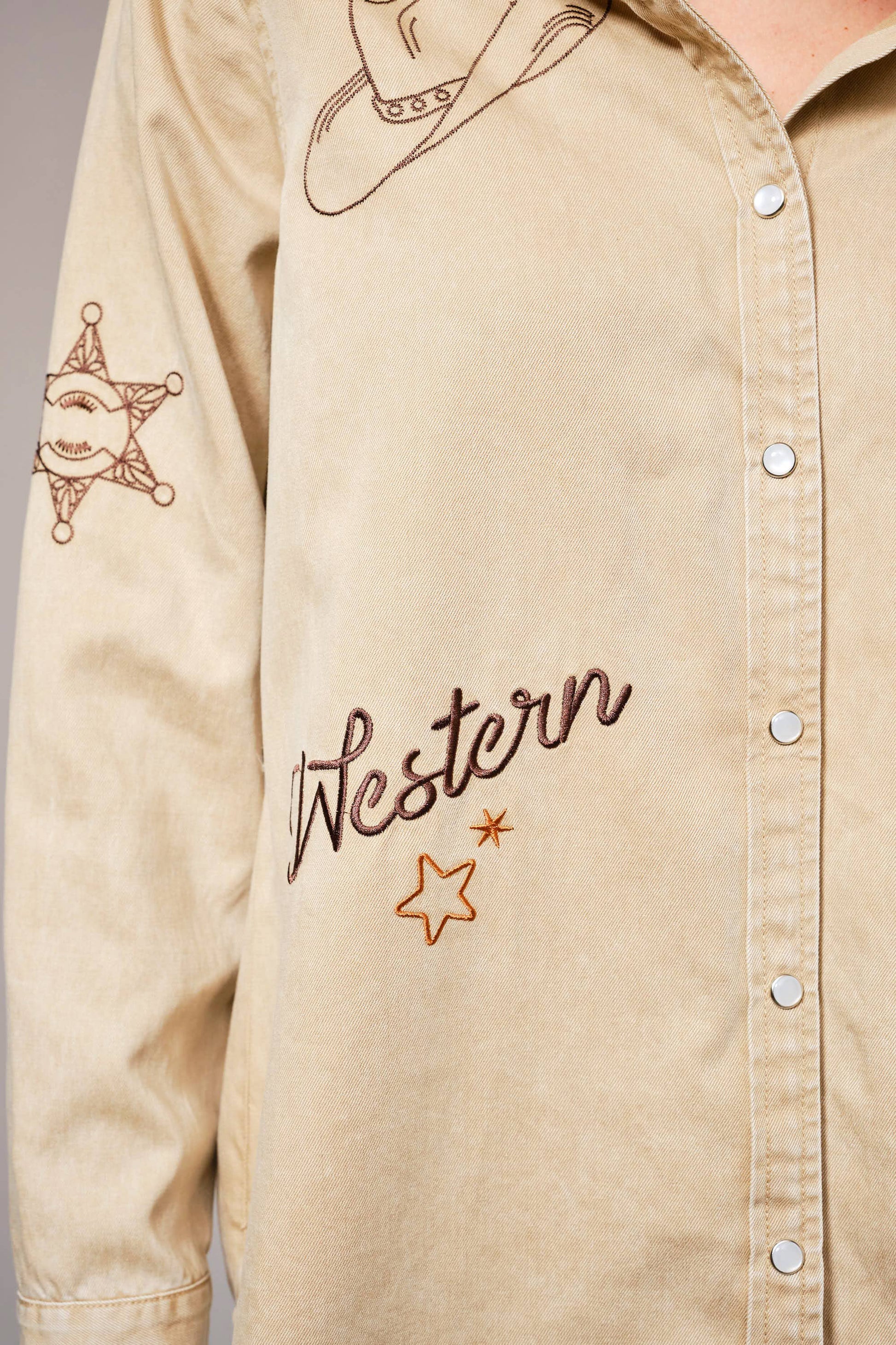 Embroidered Western Snap Button Shirt
